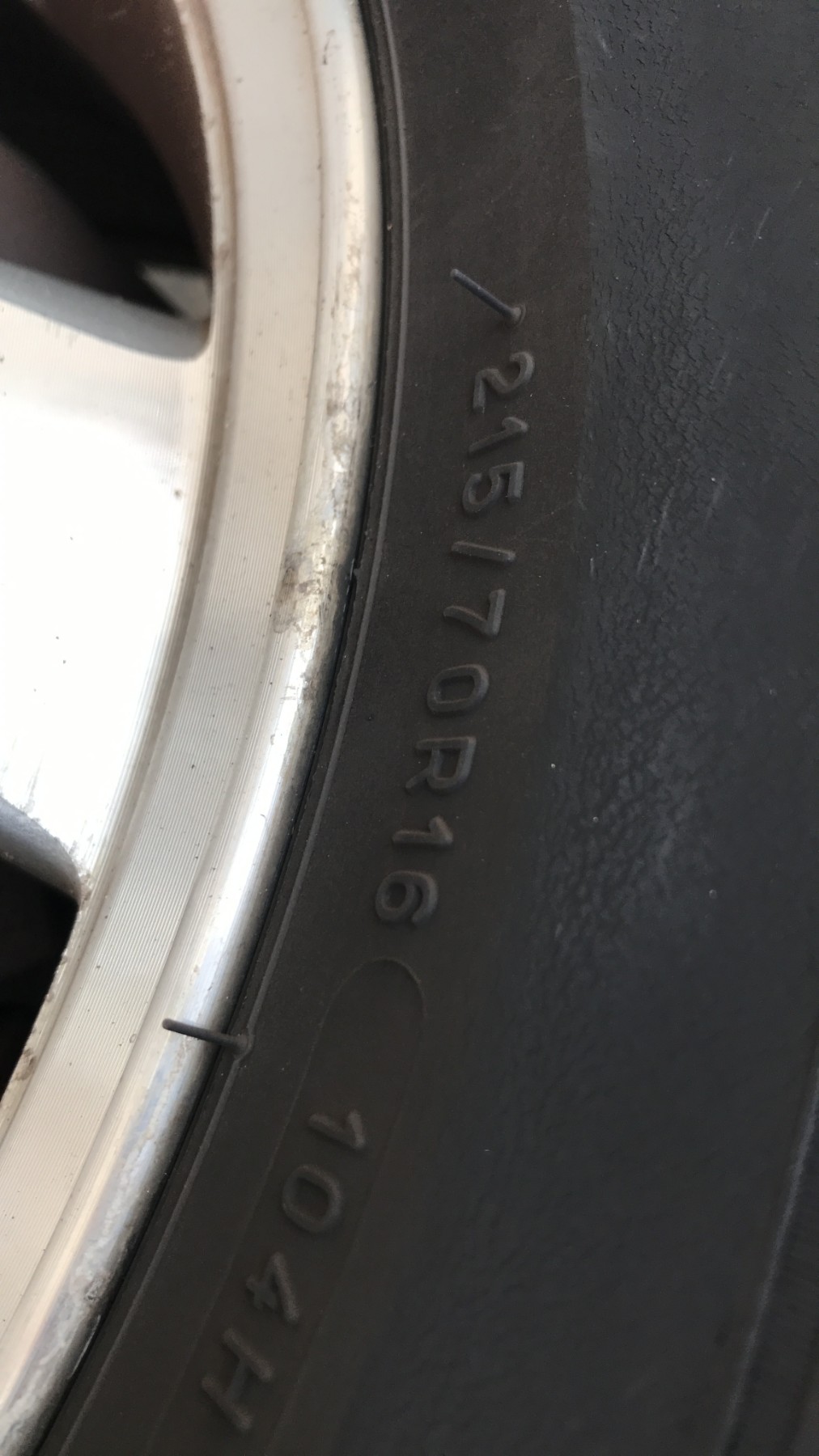 Image MAZDA TRIBUTE