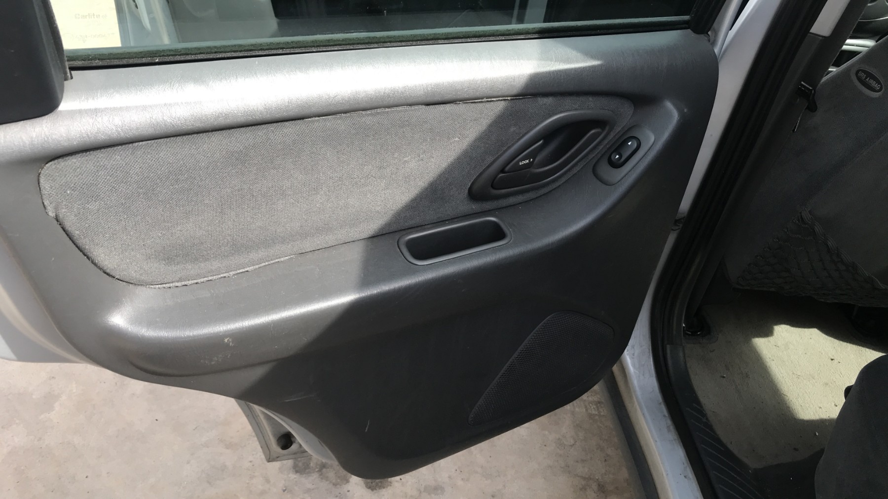 Image MAZDA TRIBUTE