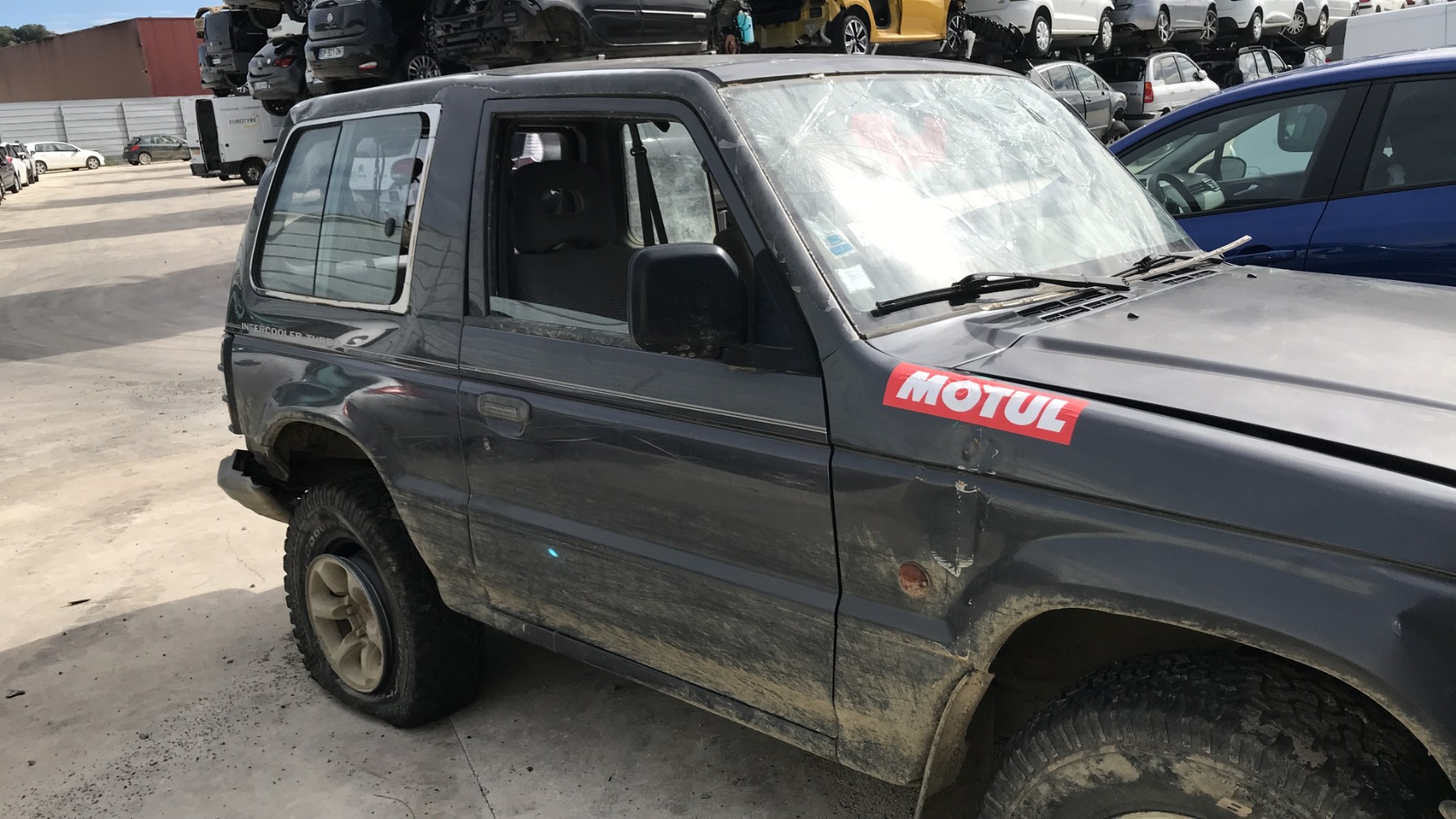 Image MITSUBISHI PAJERO 2