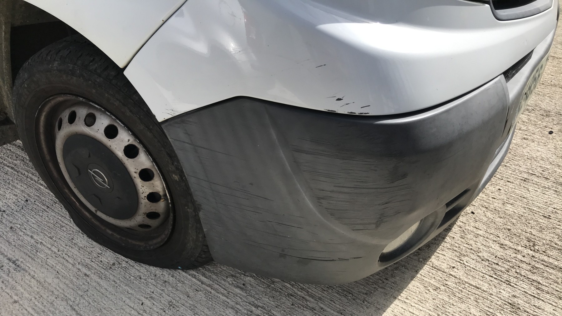 Image OPEL VIVARO 1