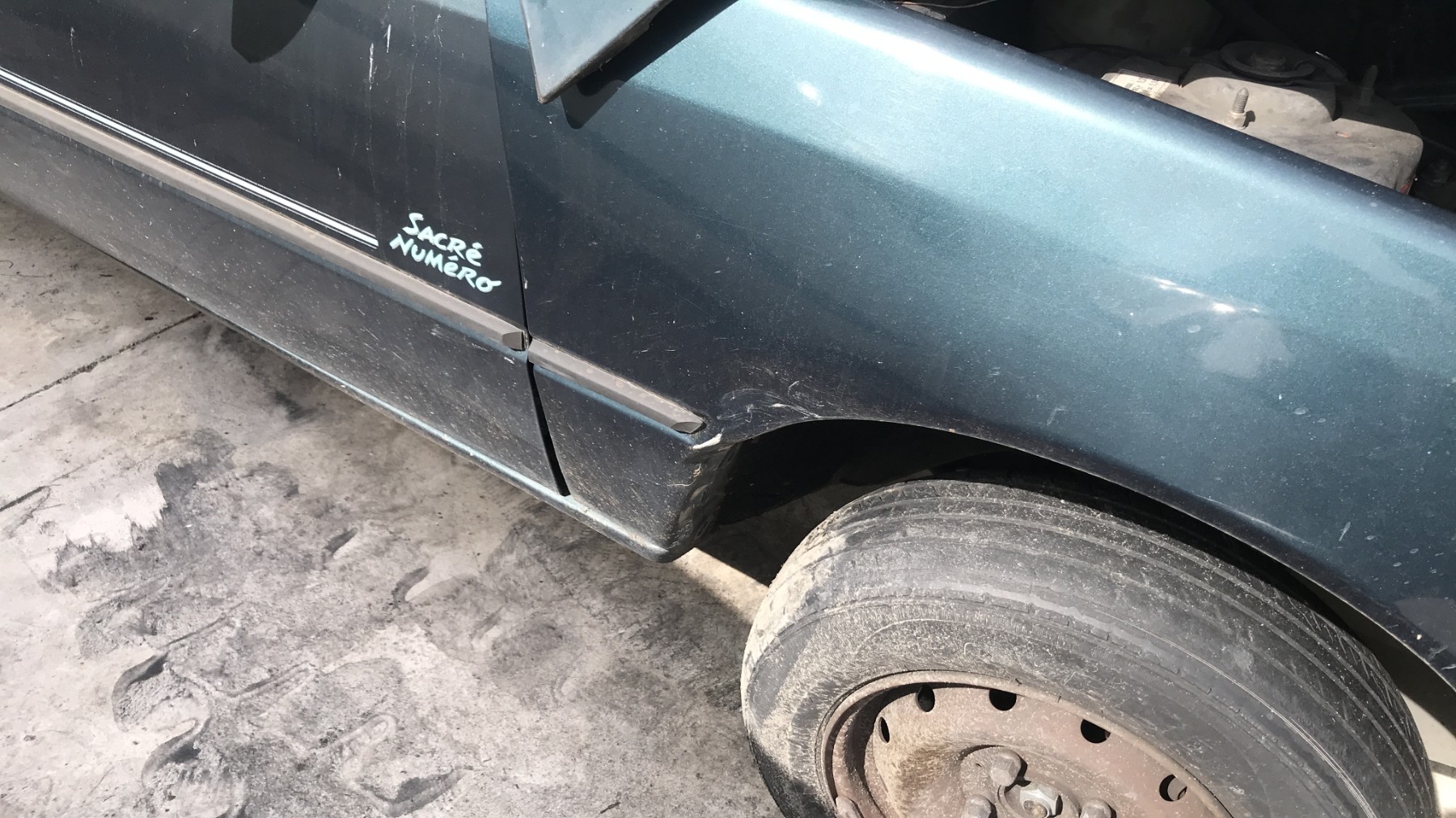 Image PEUGEOT 205