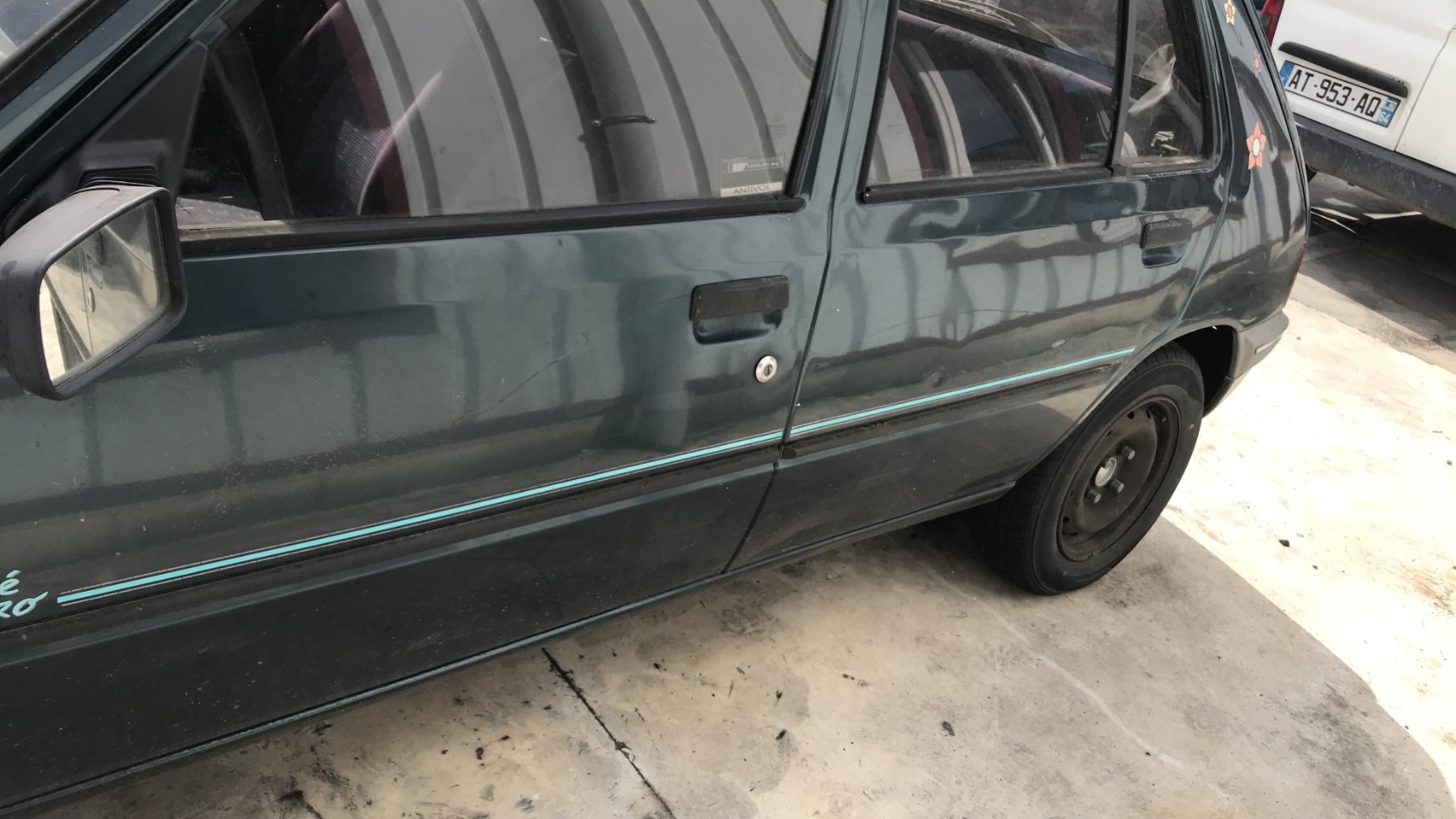 Image PEUGEOT 205