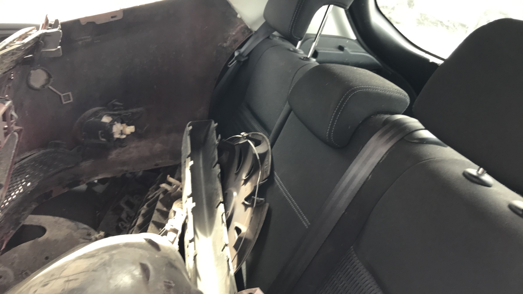 Image PEUGEOT 208 1
