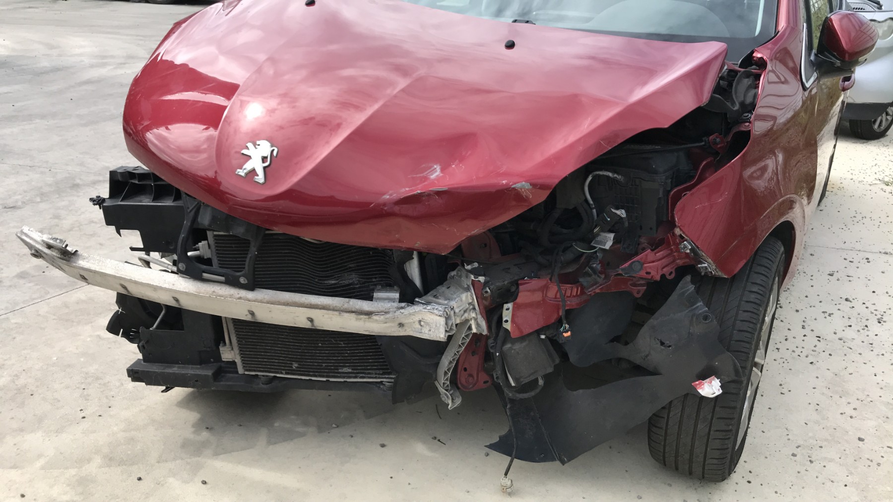 Image PEUGEOT 208 1