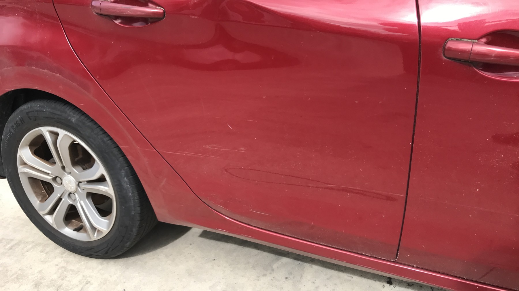 Image PEUGEOT 208 1