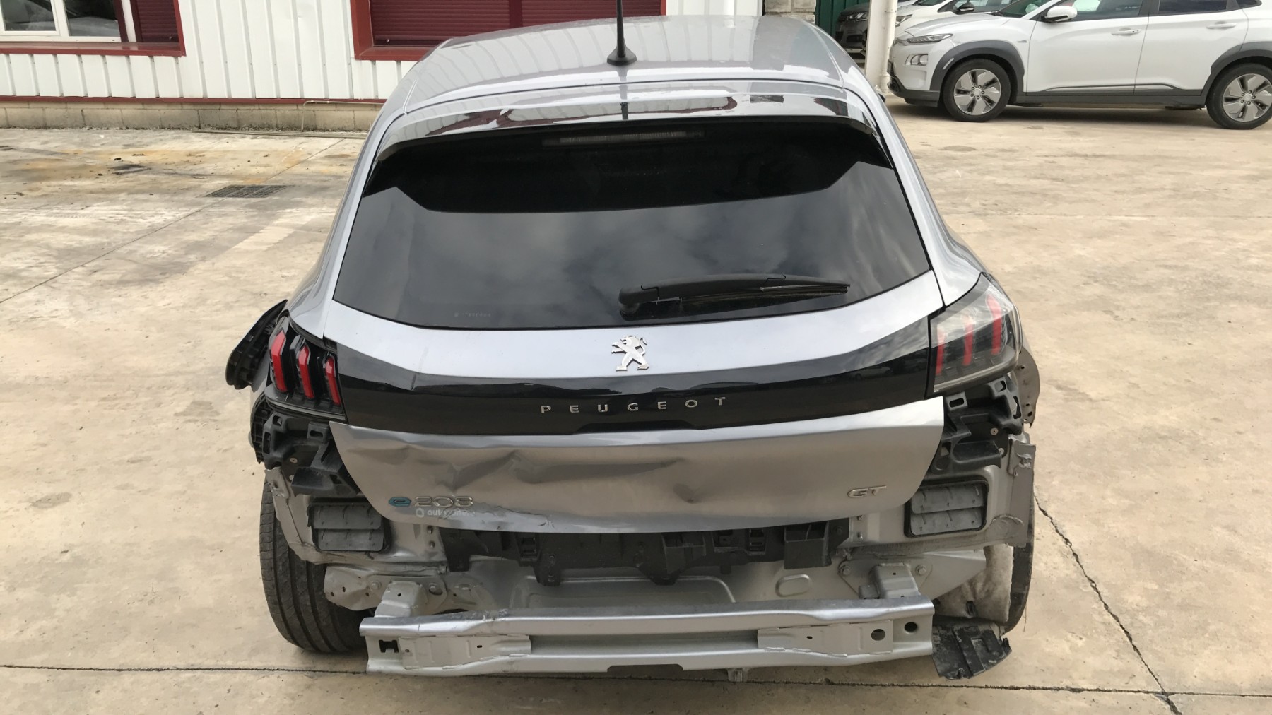 Image PEUGEOT 208 2