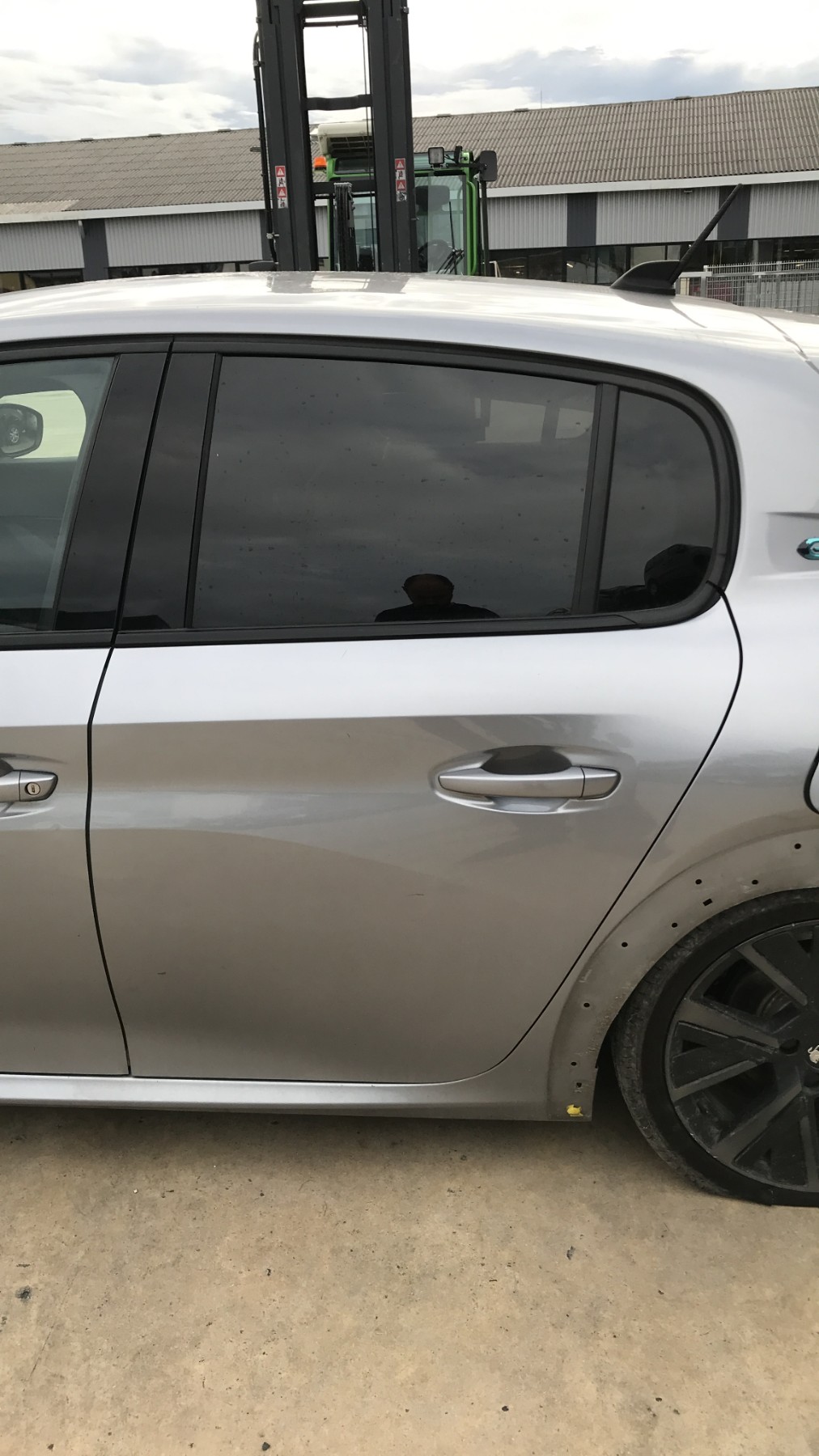 Image PEUGEOT 208 2