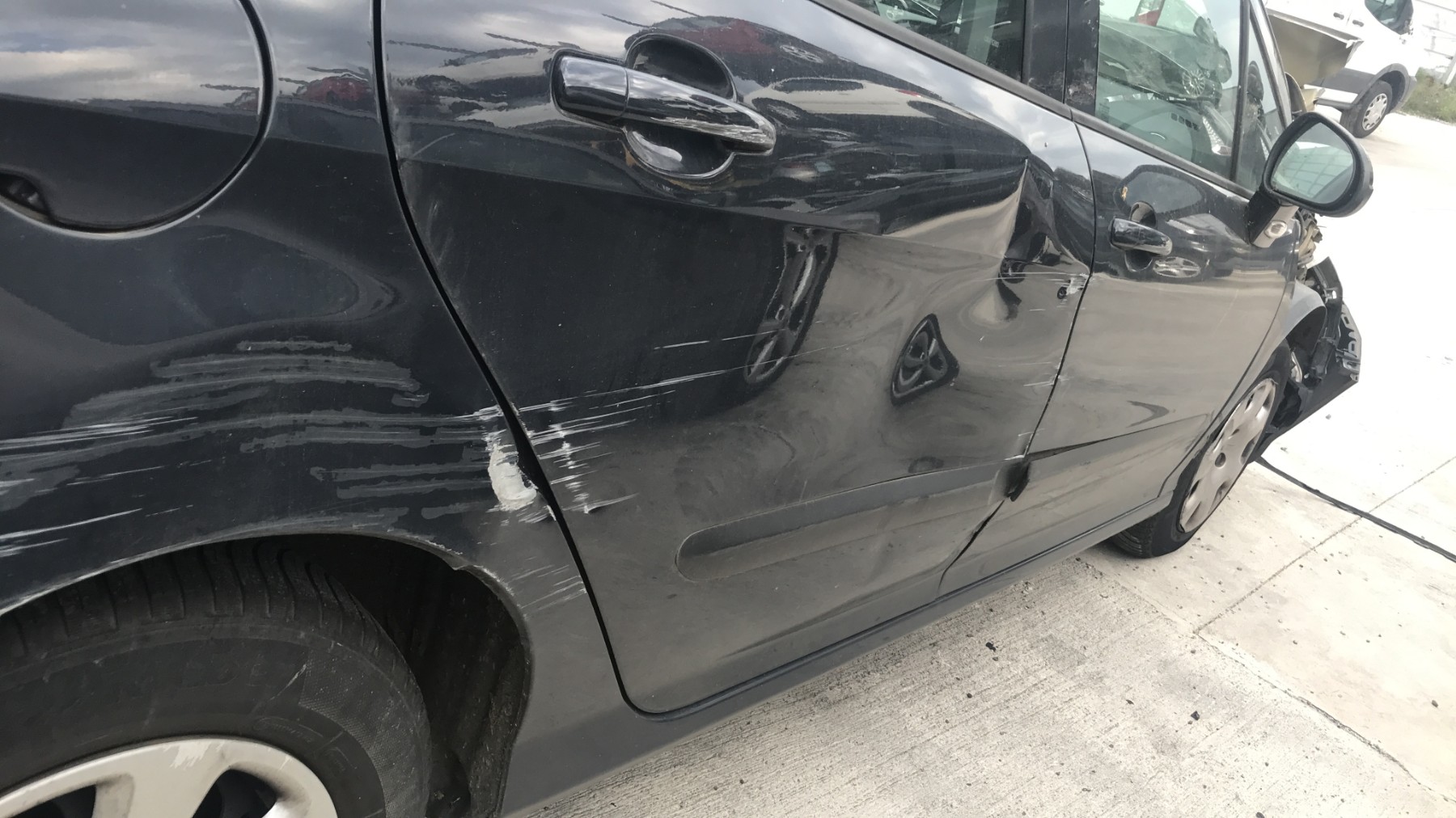 Image PEUGEOT 308 1