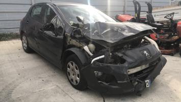 Pièce Auto