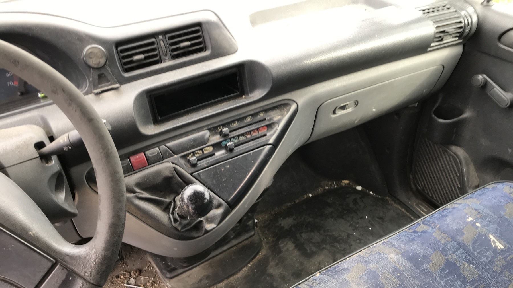 Image PEUGEOT EXPERT 1