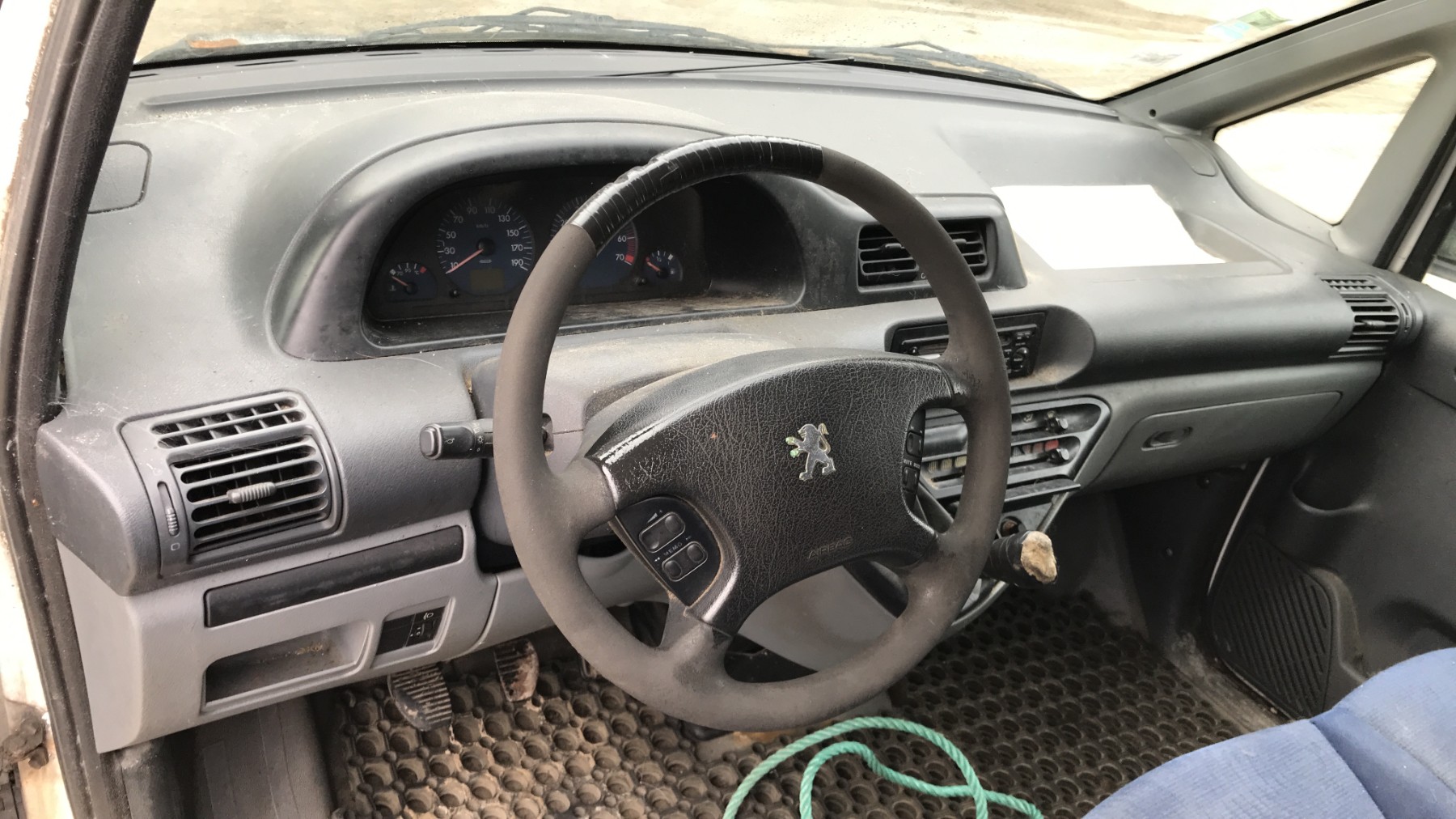 Image PEUGEOT EXPERT 1