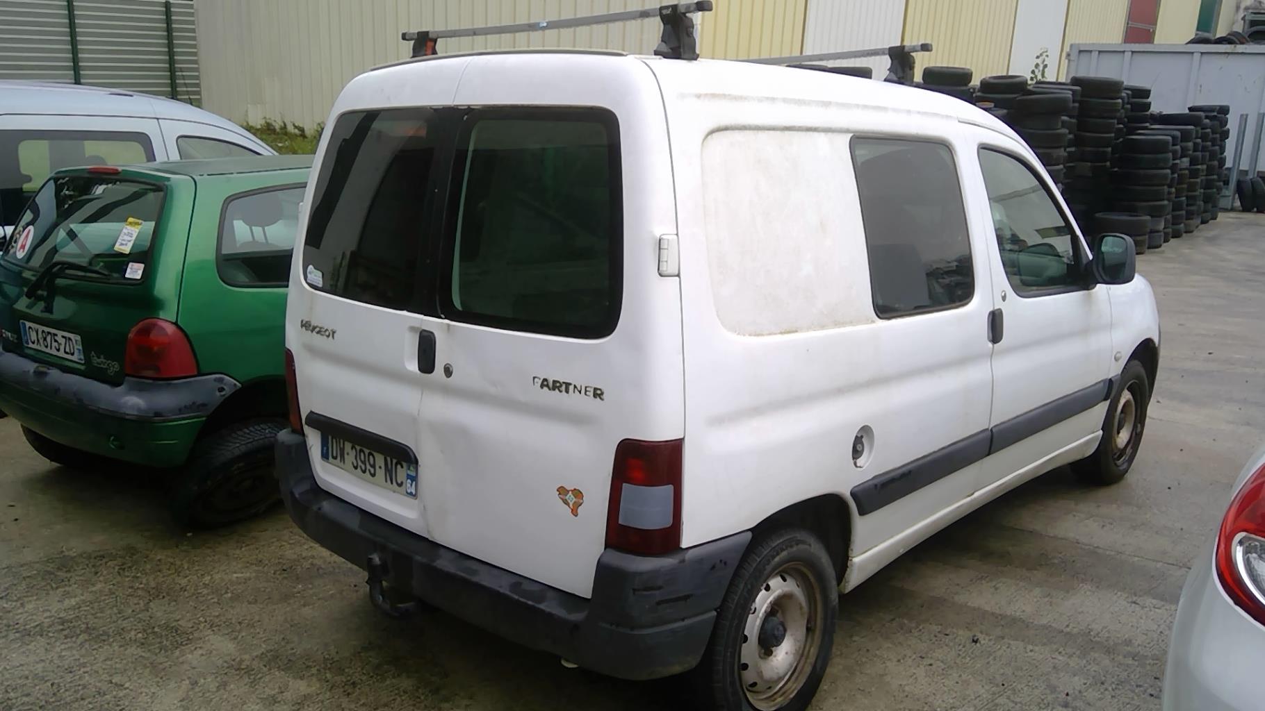 Image PEUGEOT PARTNER 1