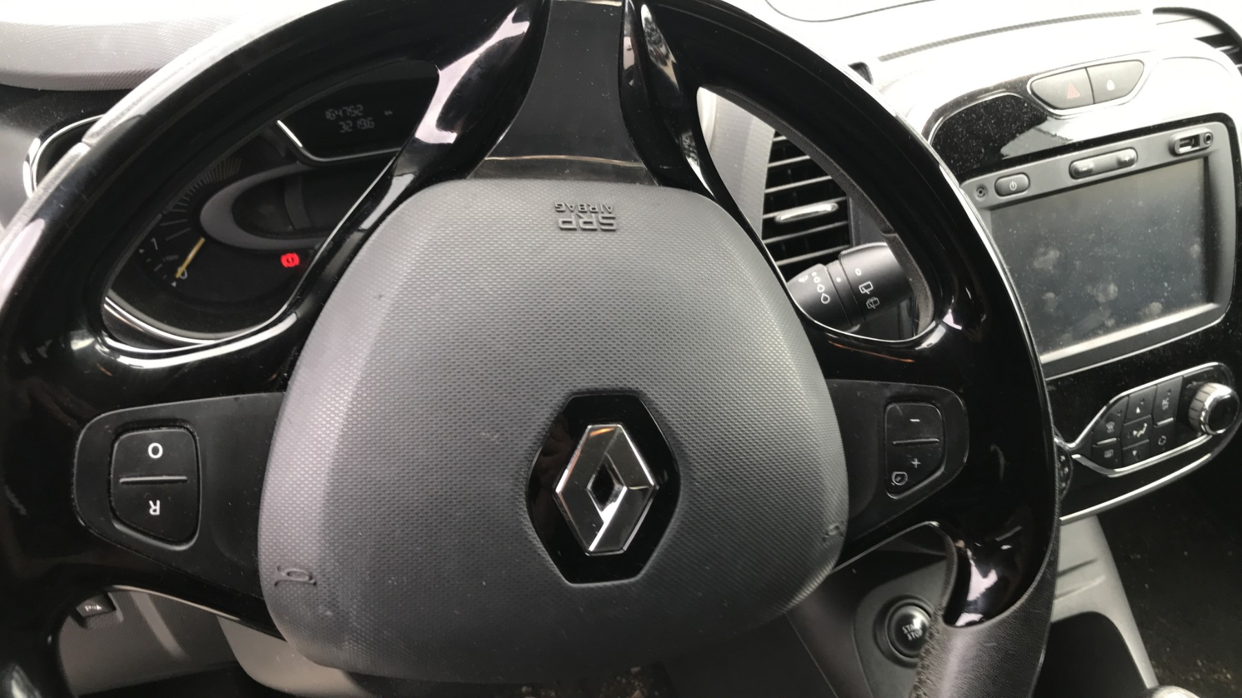 Image RENAULT CAPTUR 1