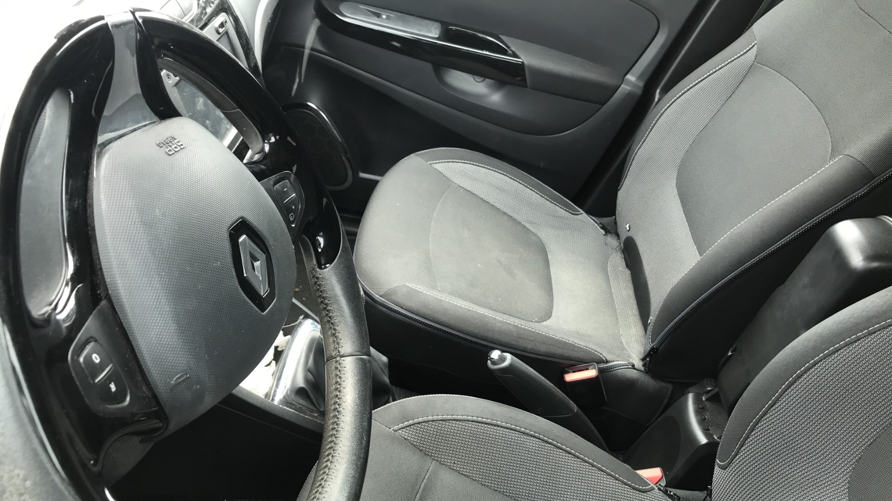 Image RENAULT CAPTUR 1