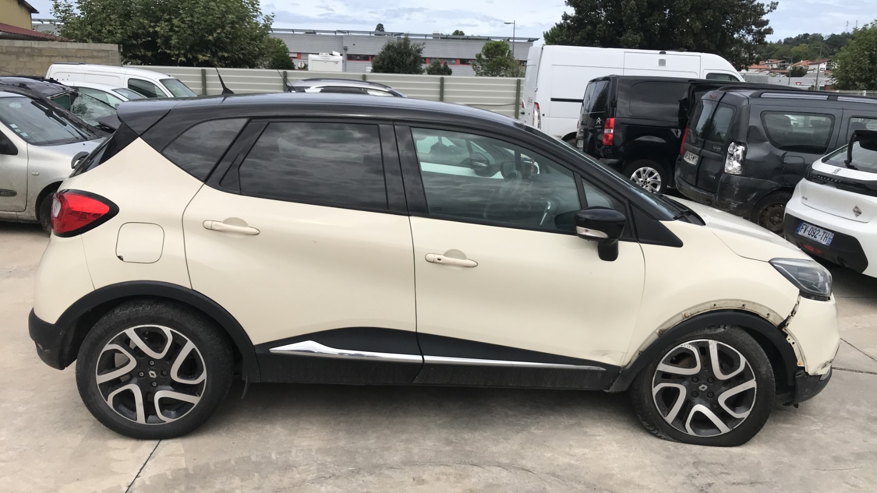 Image RENAULT CAPTUR 1