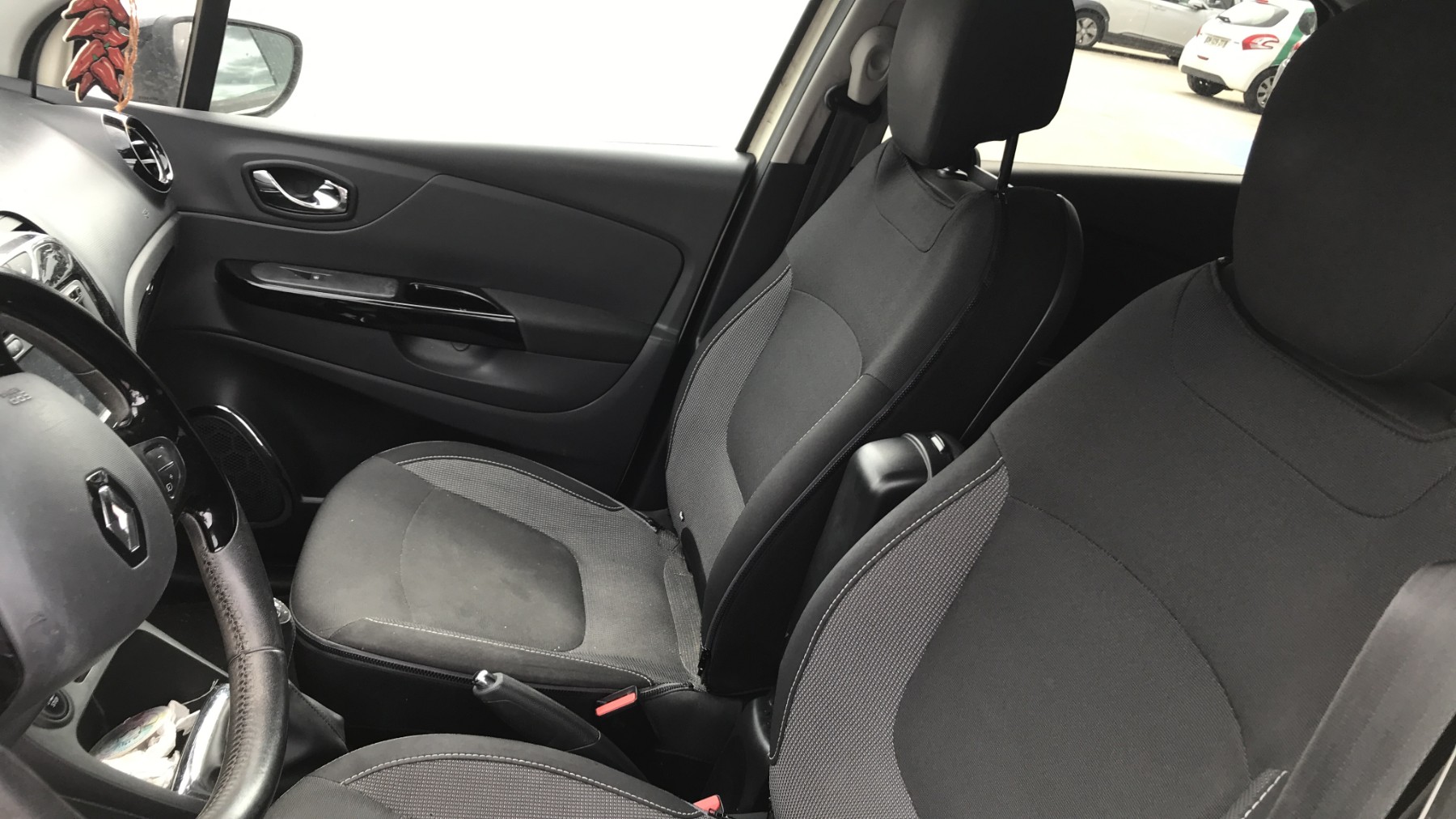 Image RENAULT CAPTUR 1