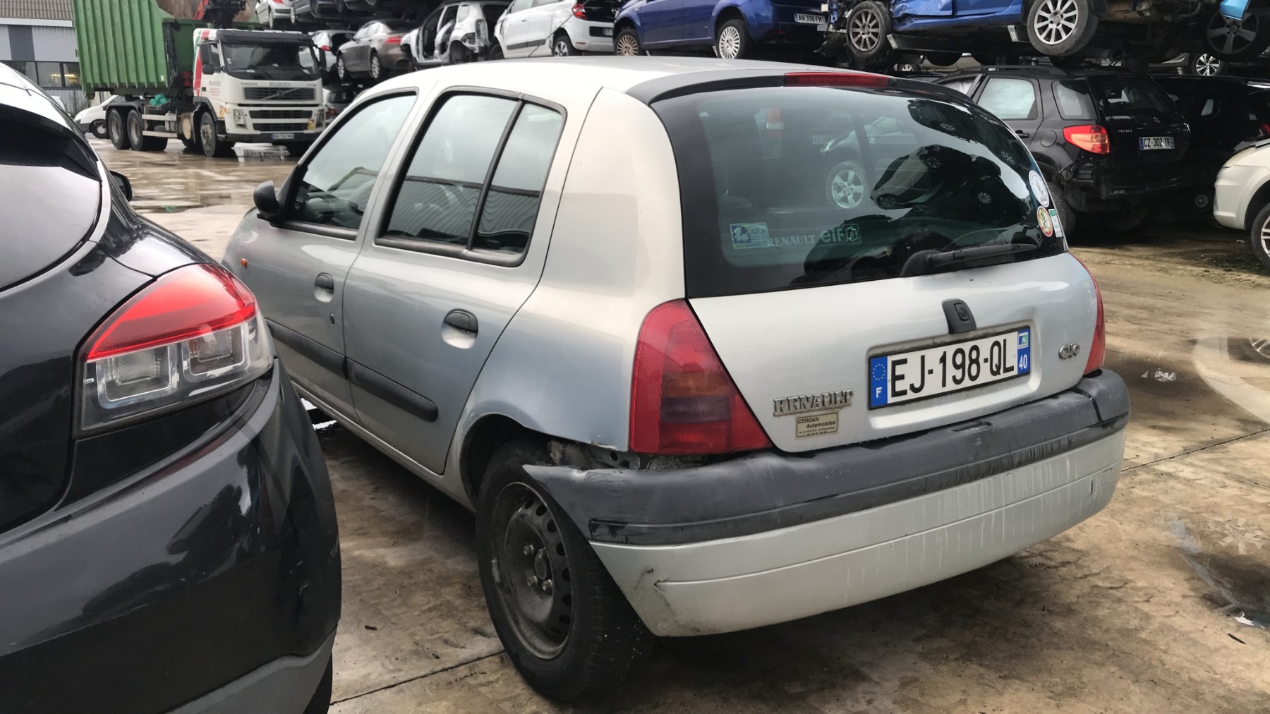 Image RENAULT CLIO 2