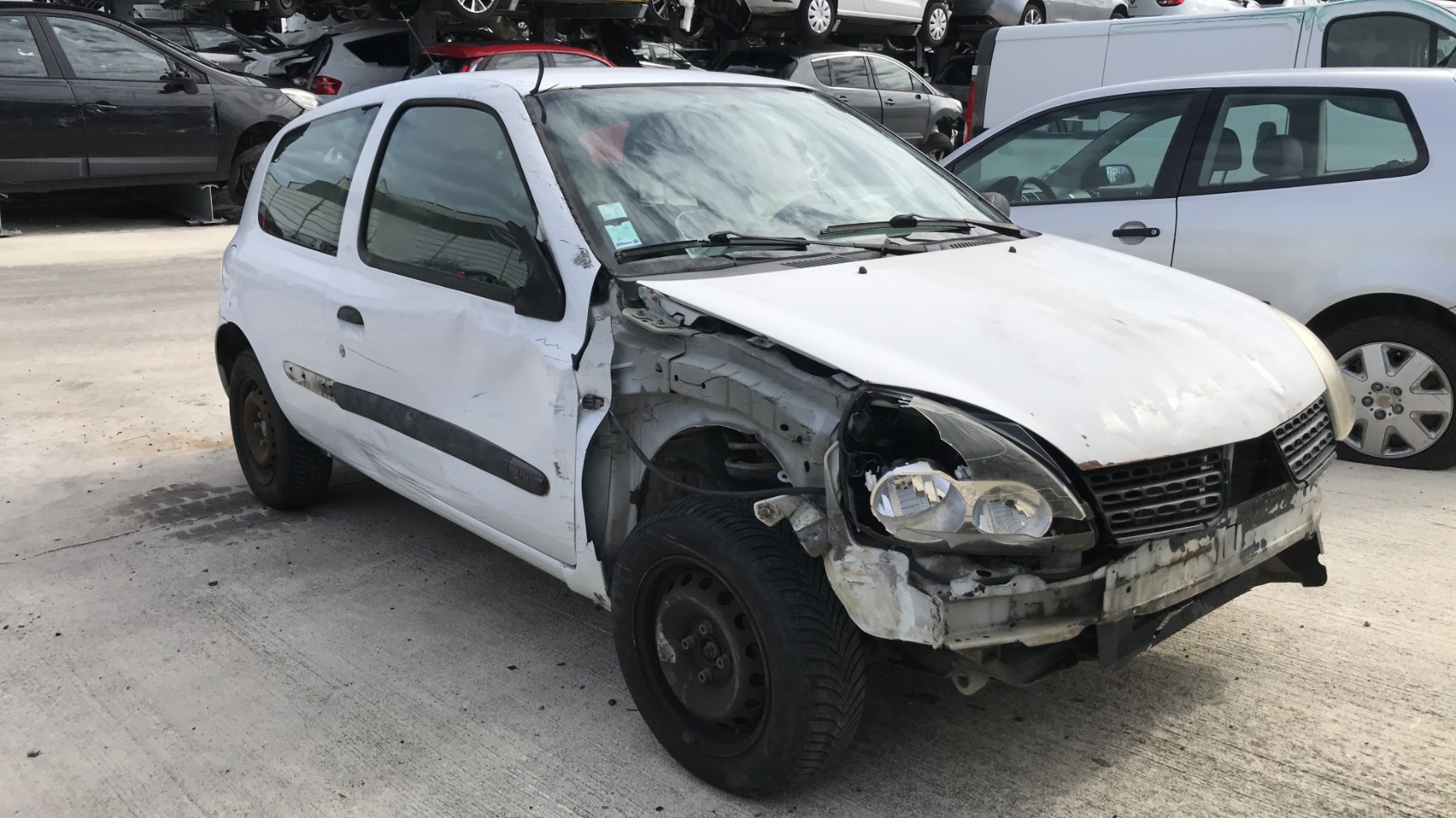 Image RENAULT CLIO 2