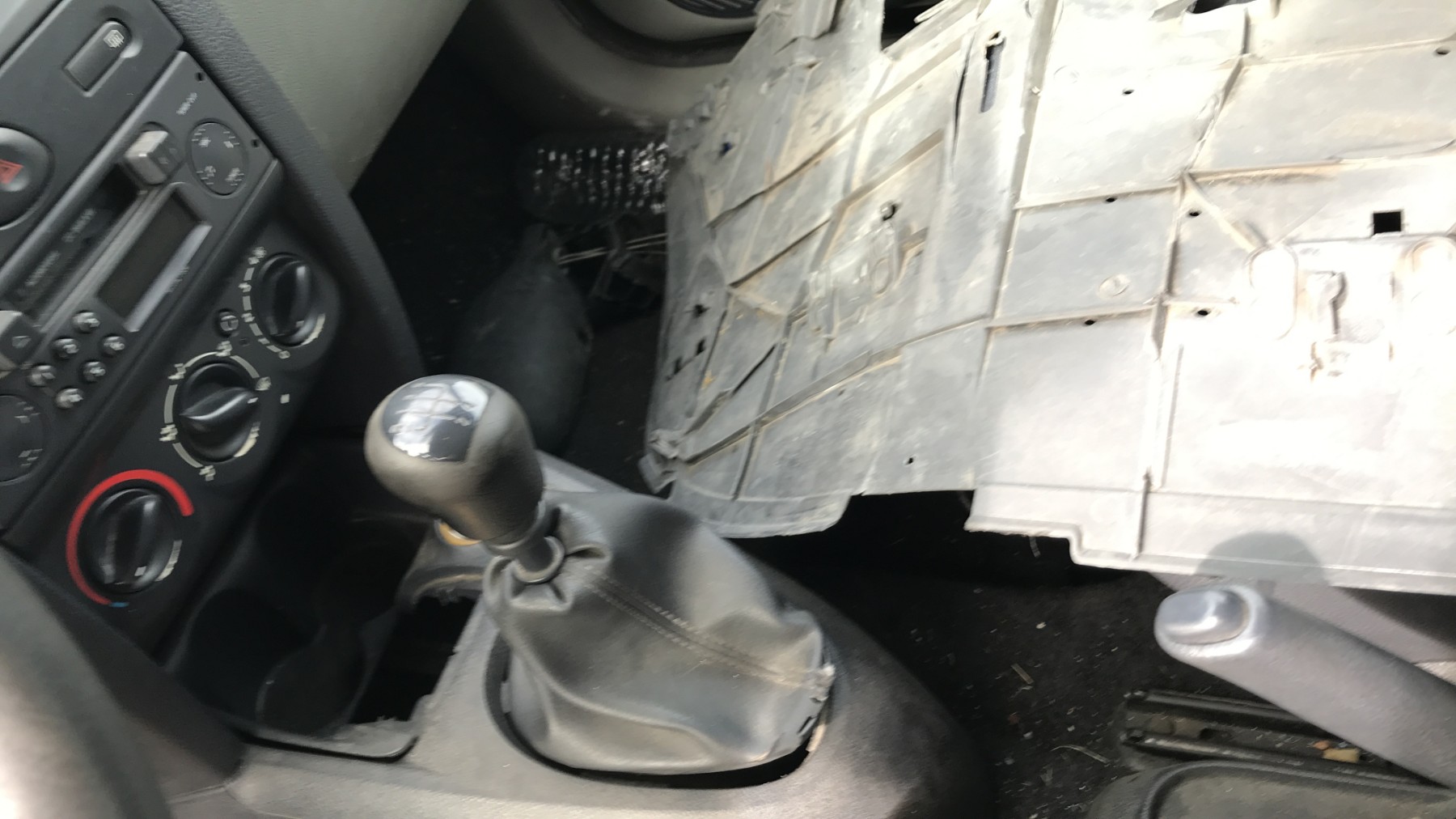Image RENAULT CLIO 2