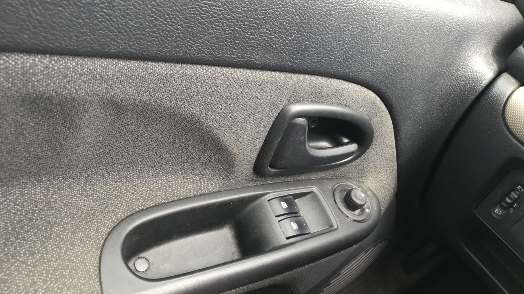 Image RENAULT CLIO 2