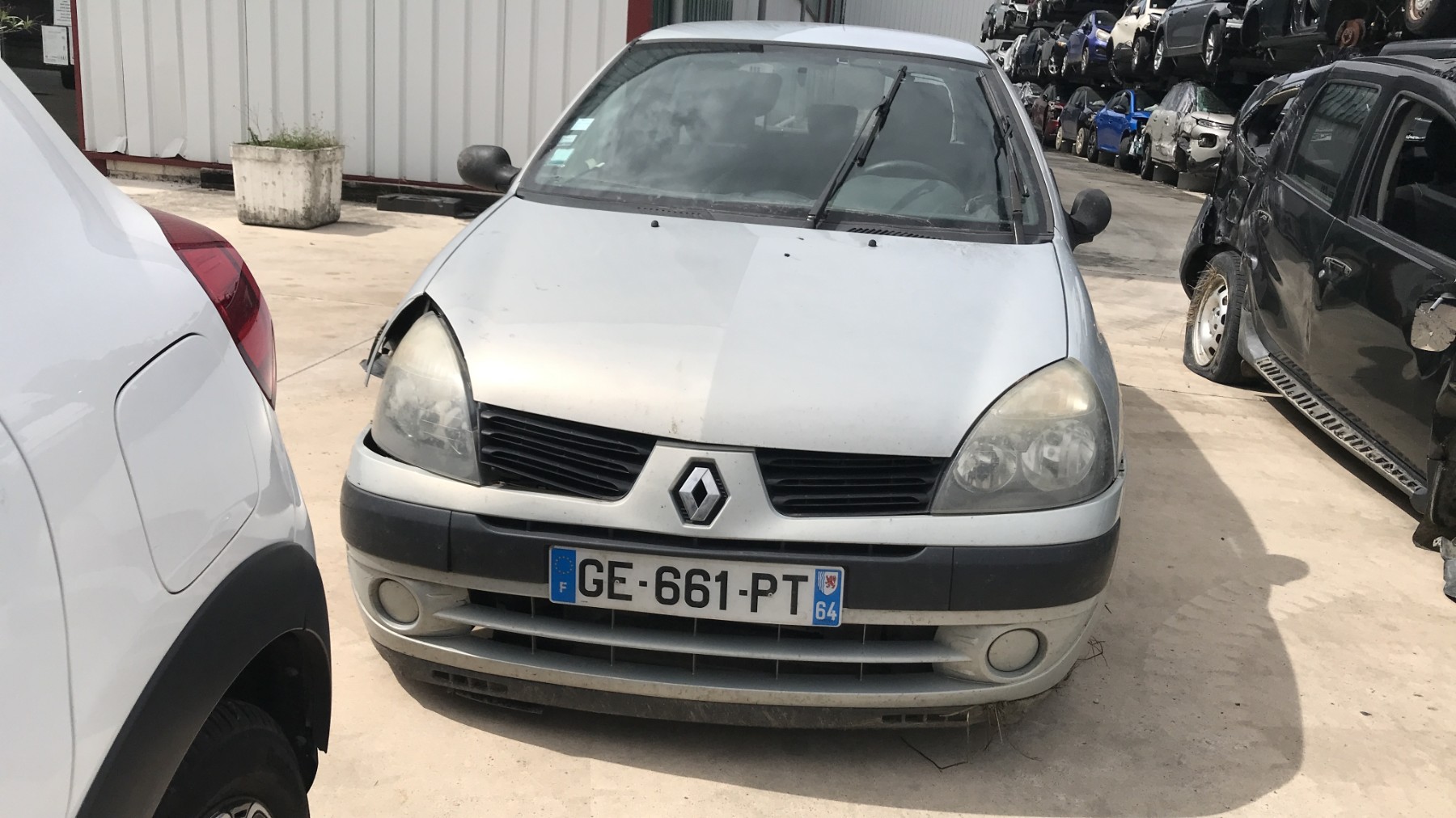 Image RENAULT CLIO 2