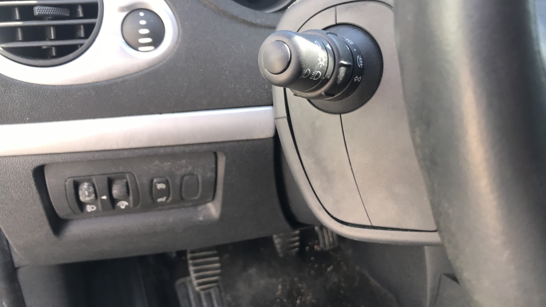 Image RENAULT CLIO 3