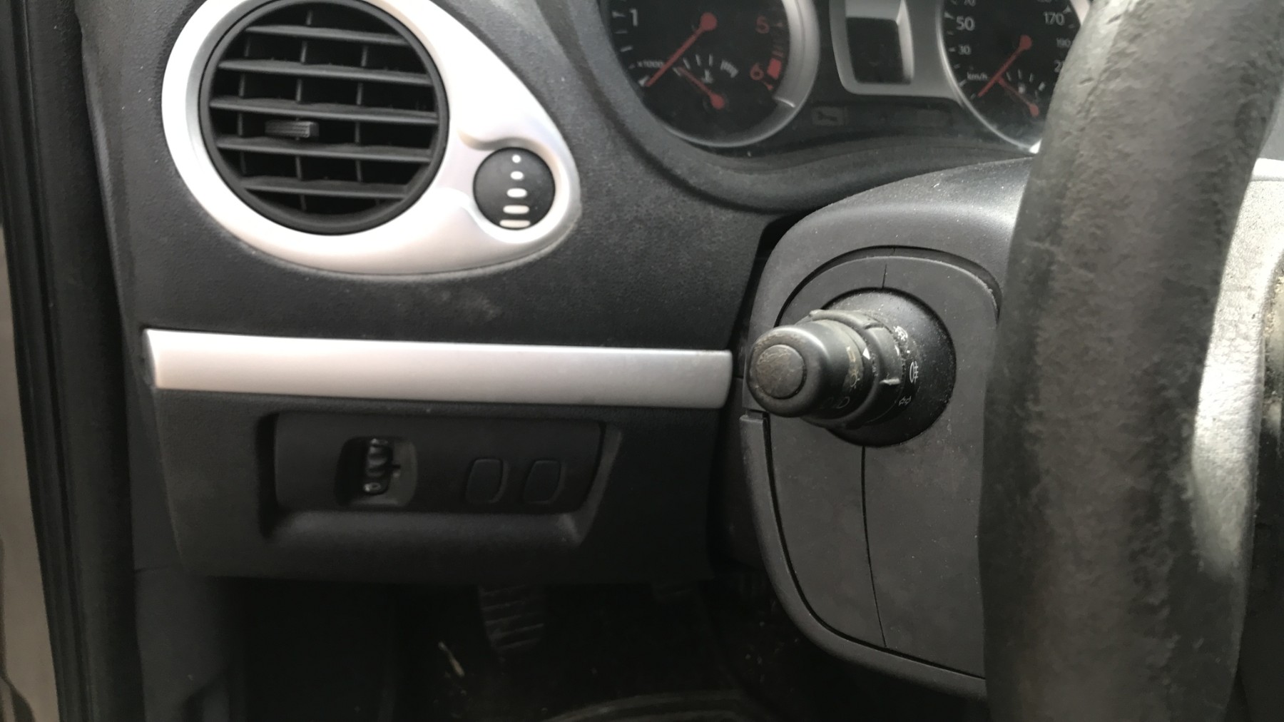 Image RENAULT CLIO 3
