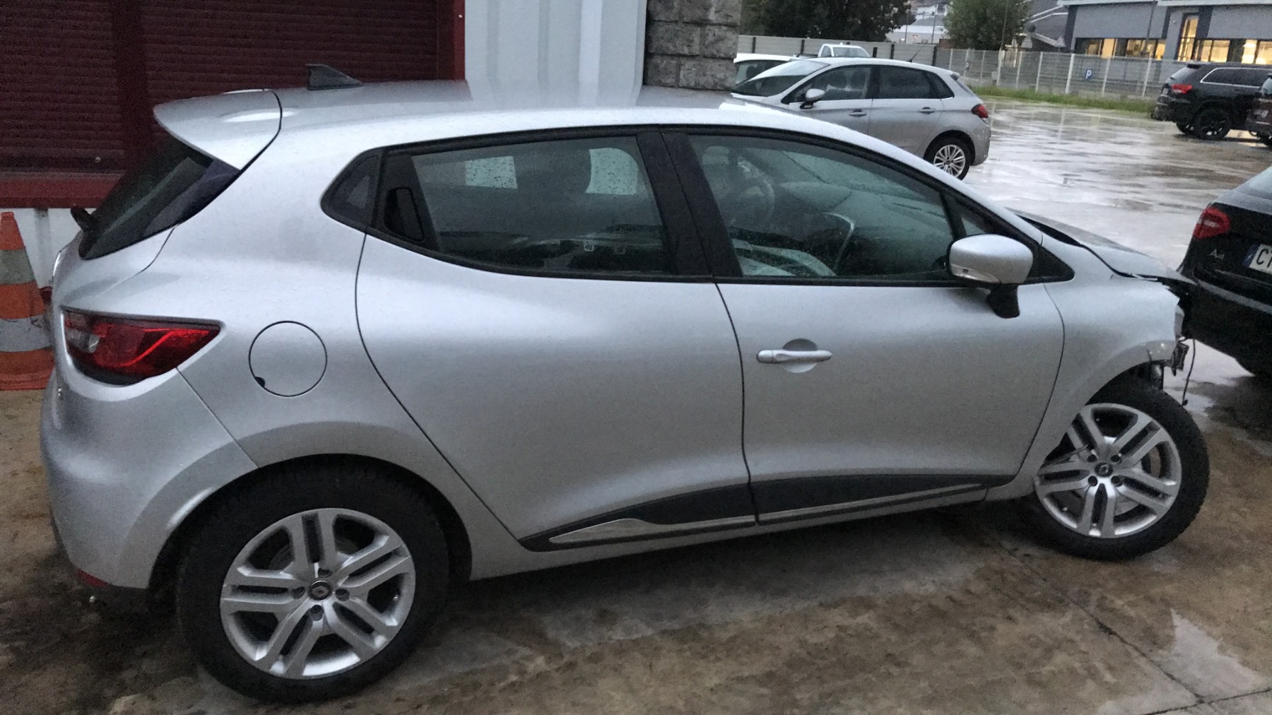 Image RENAULT CLIO 4