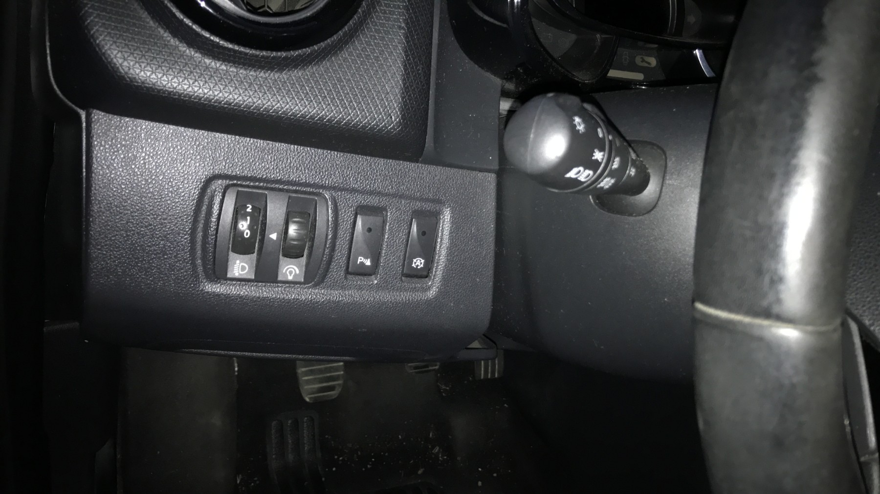 Image RENAULT CLIO 4