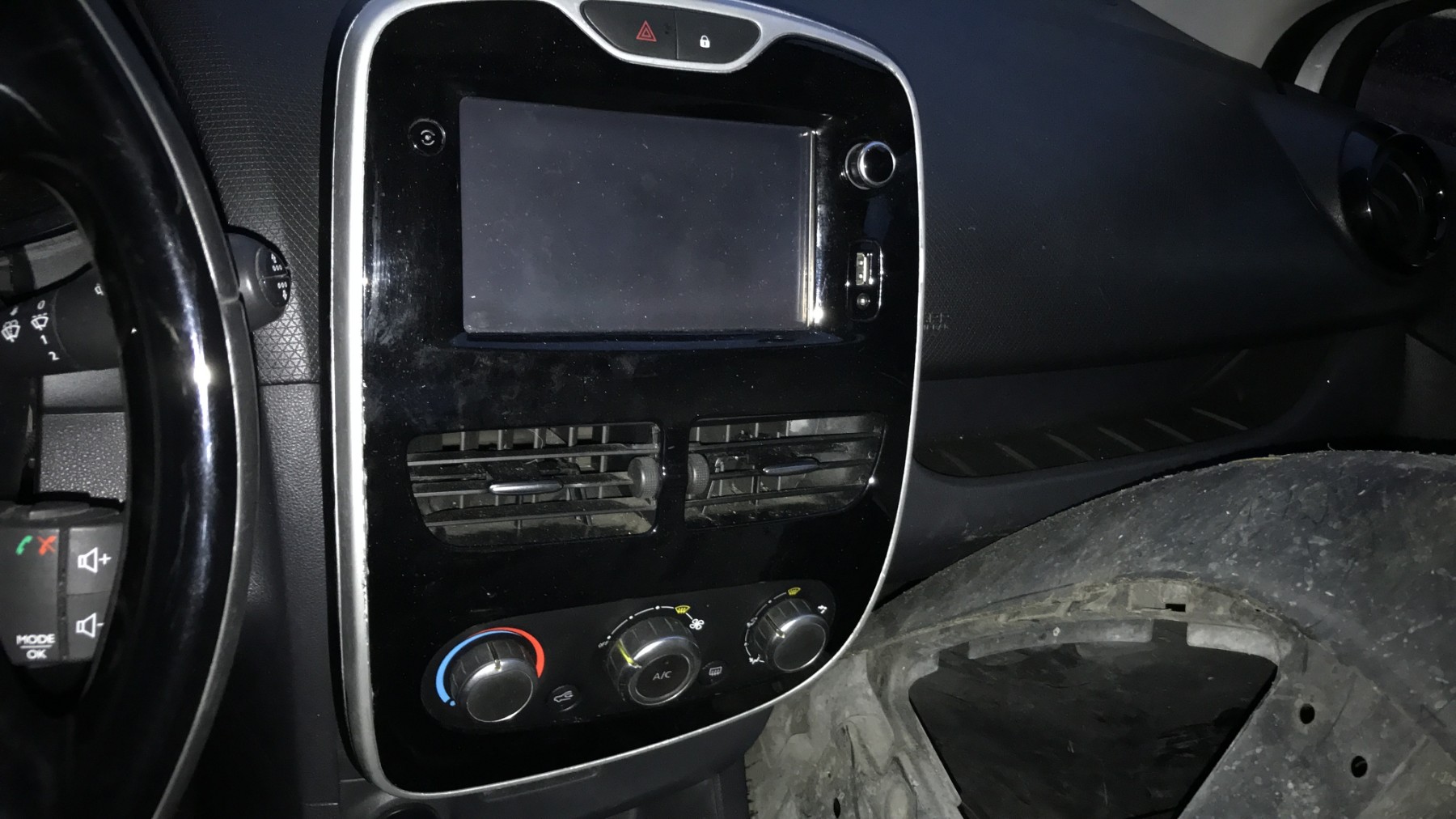 Image RENAULT CLIO 4