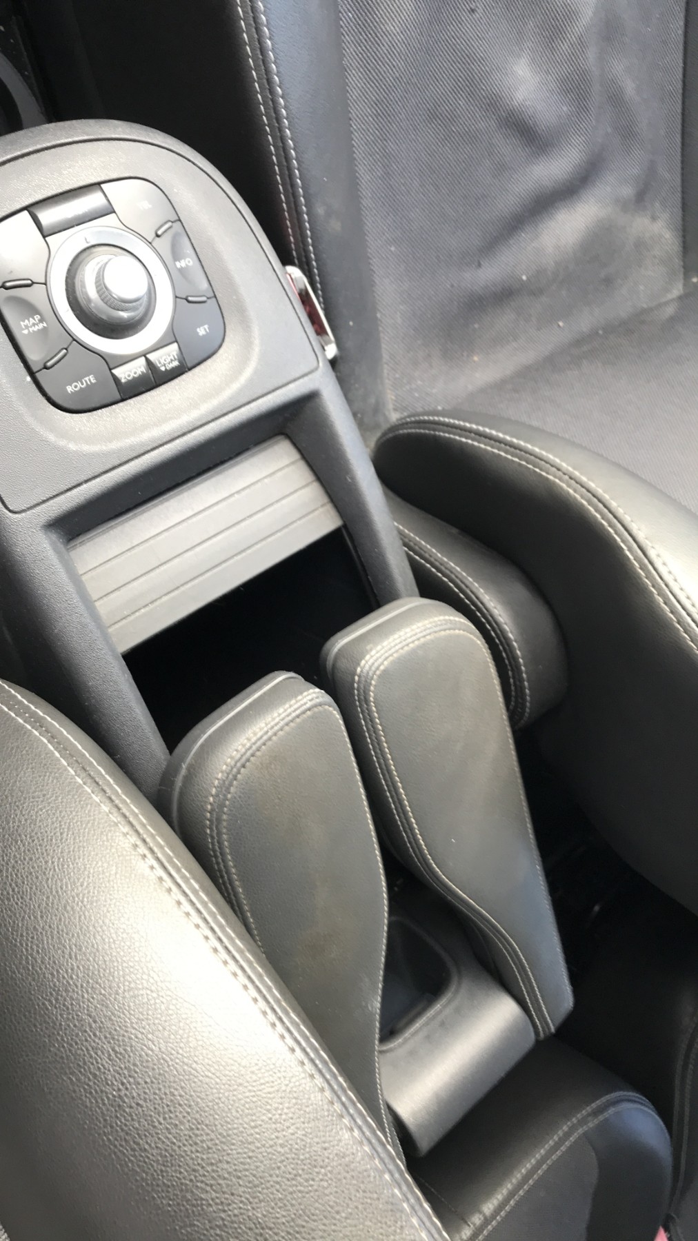 Image RENAULT GRAND SCENIC 2