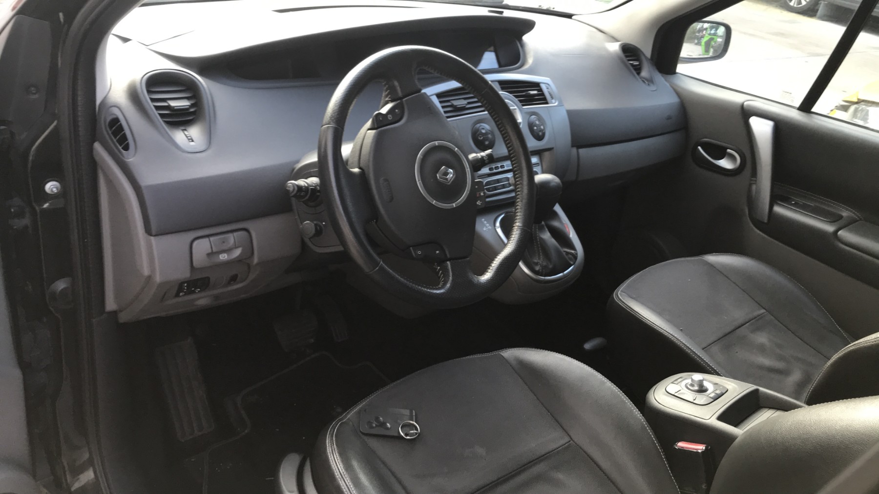 Image RENAULT GRAND SCENIC 2