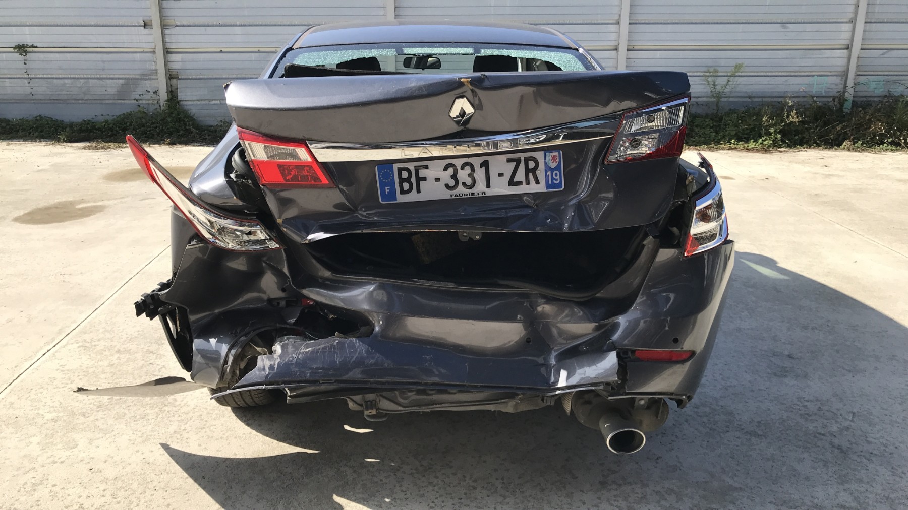 Image RENAULT LATITUDE