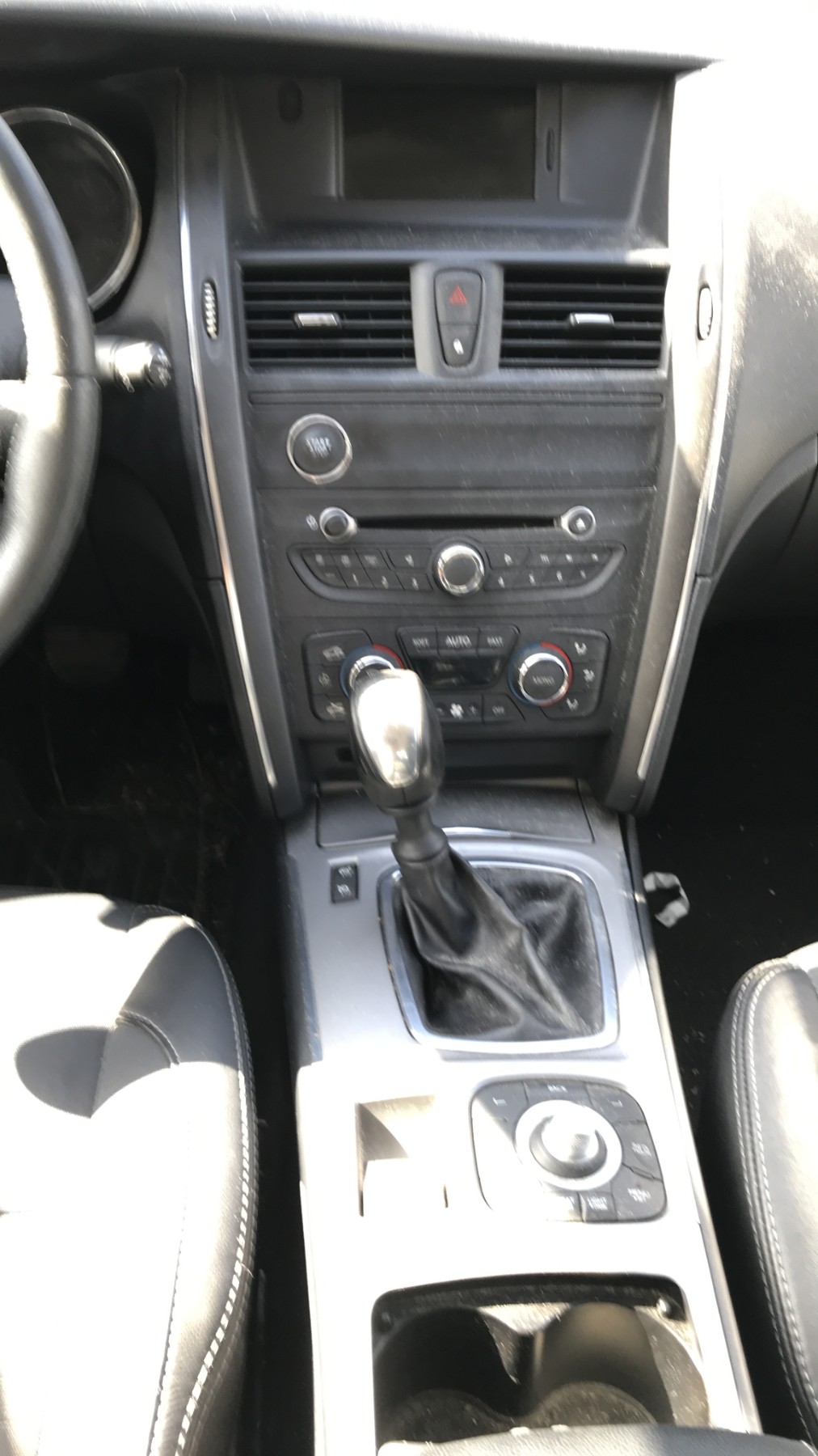 Image RENAULT LATITUDE