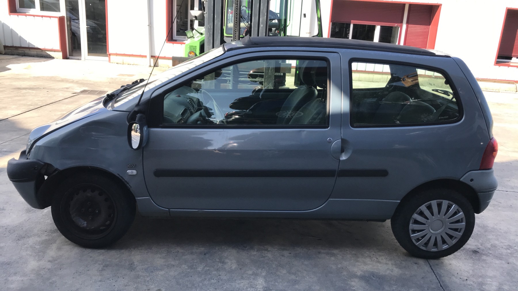 Image RENAULT TWINGO 1