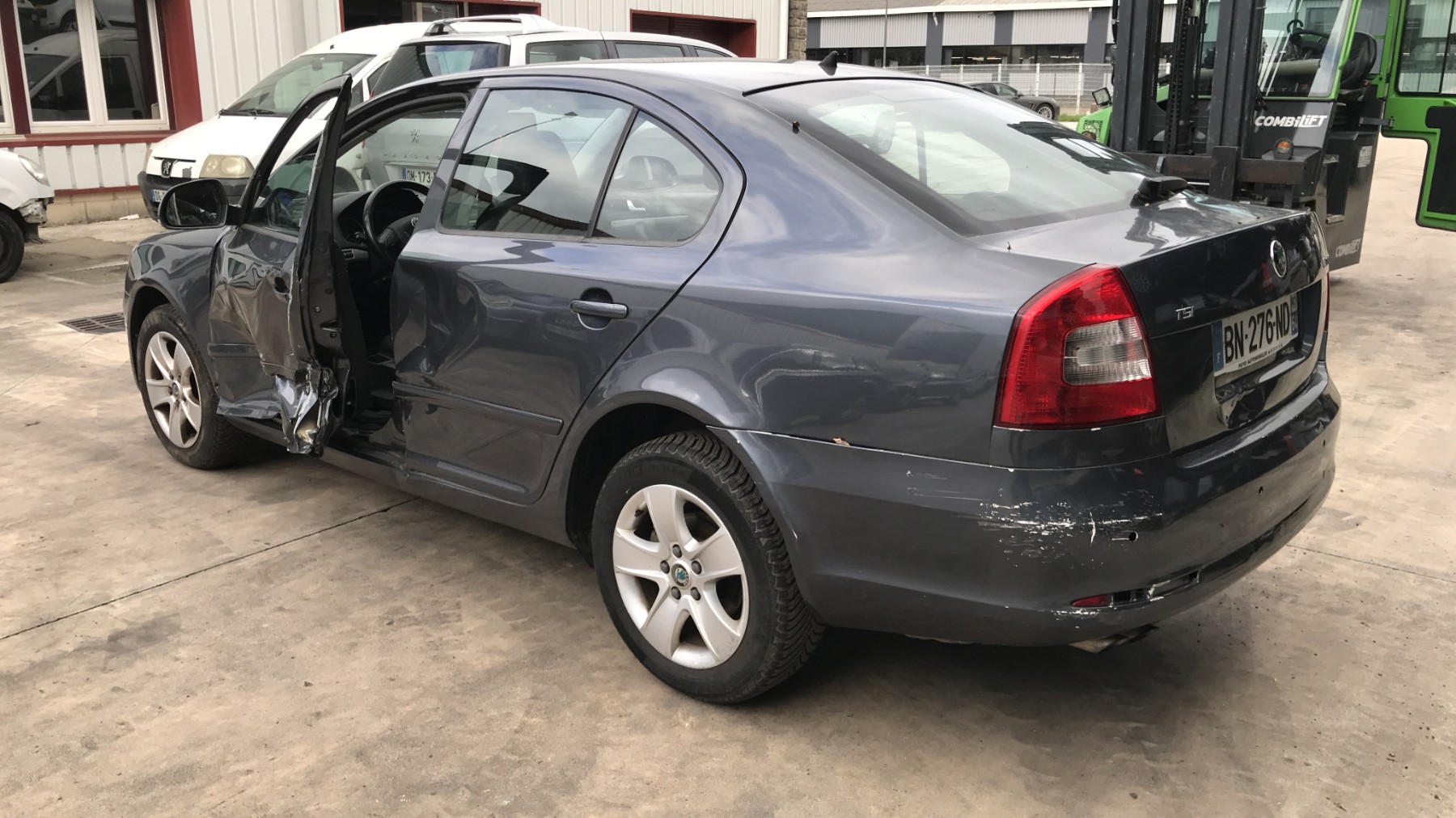 Image SKODA OCTAVIA 2