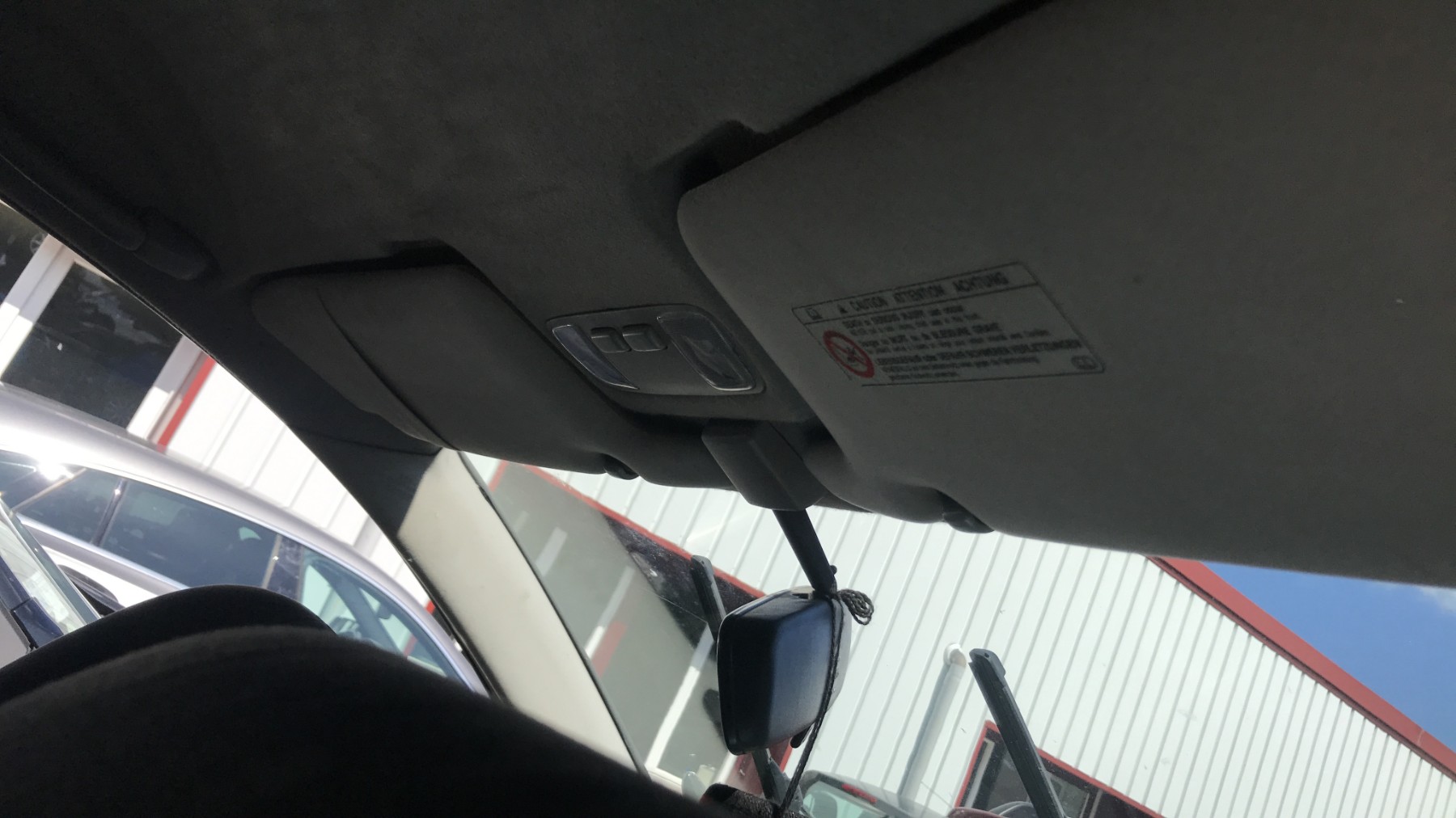 Image TOYOTA AVENSIS VERSO