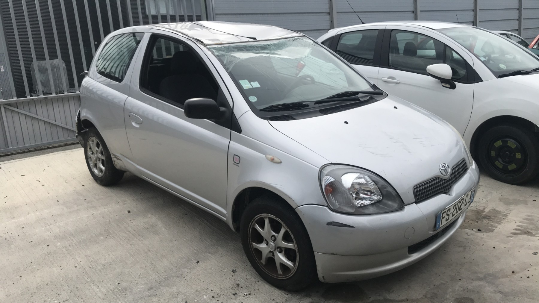 Image TOYOTA YARIS 1