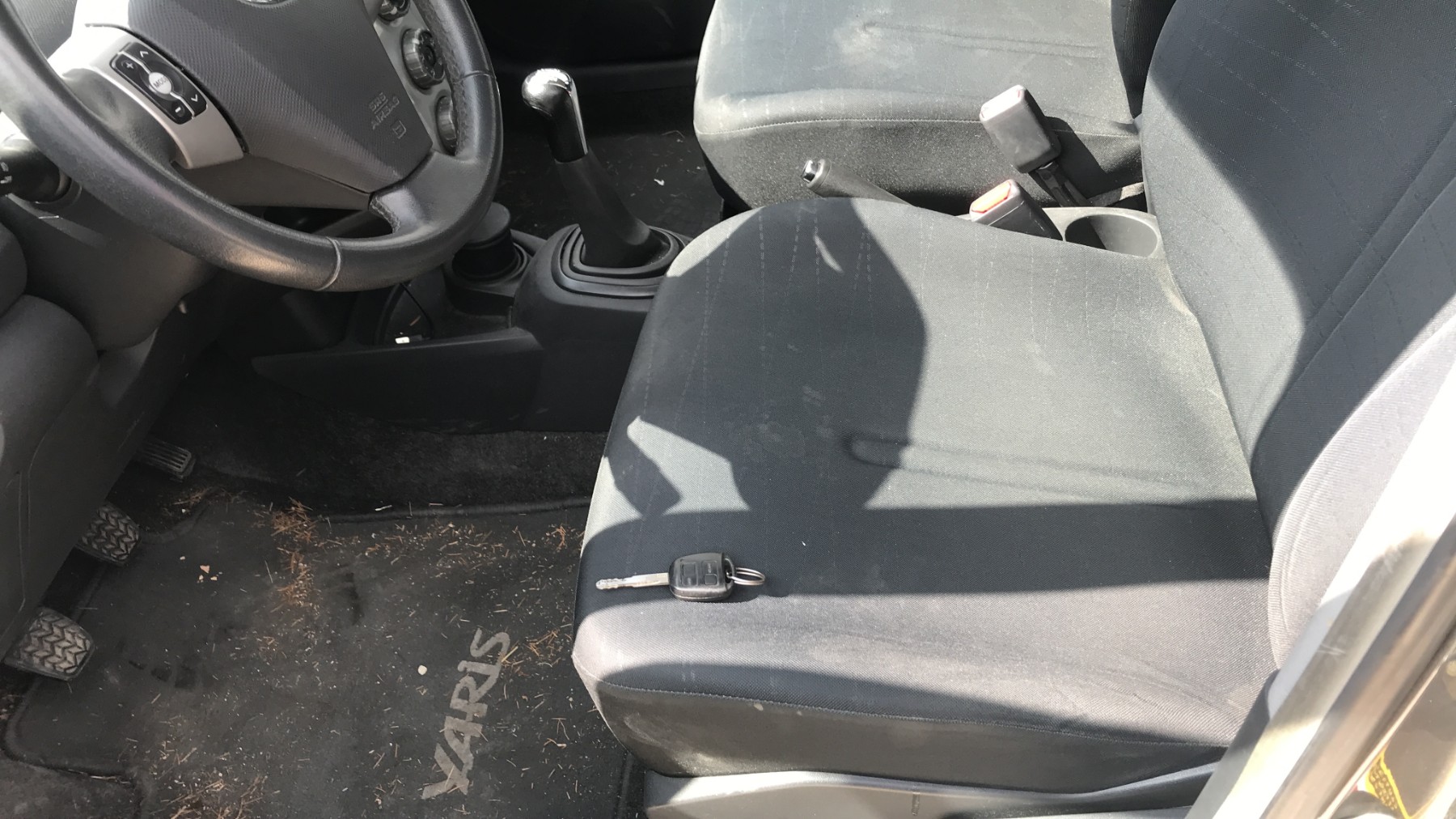 Image TOYOTA YARIS 2