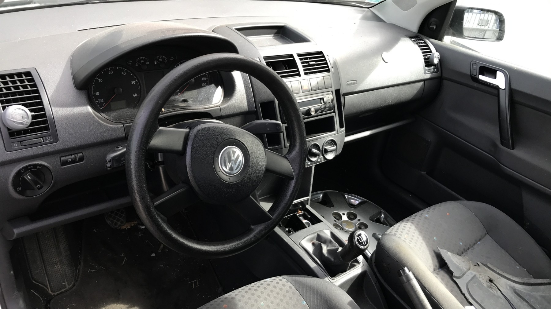 Image VOLKSWAGEN POLO 4
