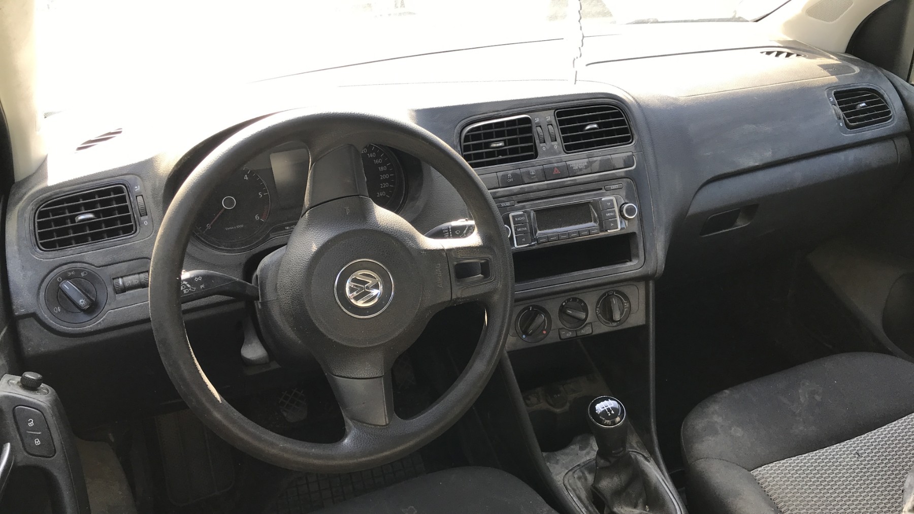 Image VOLKSWAGEN POLO 5