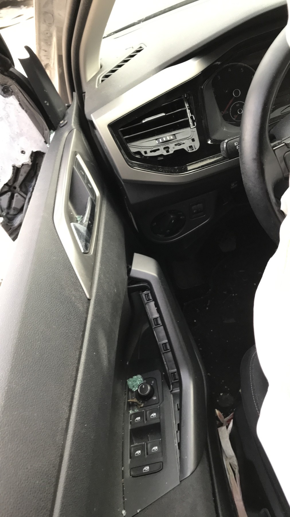 Image VOLKSWAGEN POLO 6