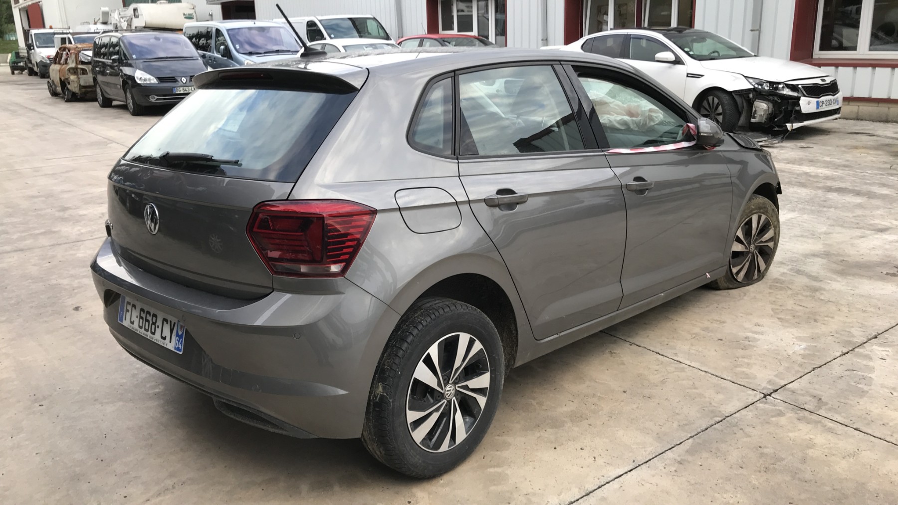 Image VOLKSWAGEN POLO 6