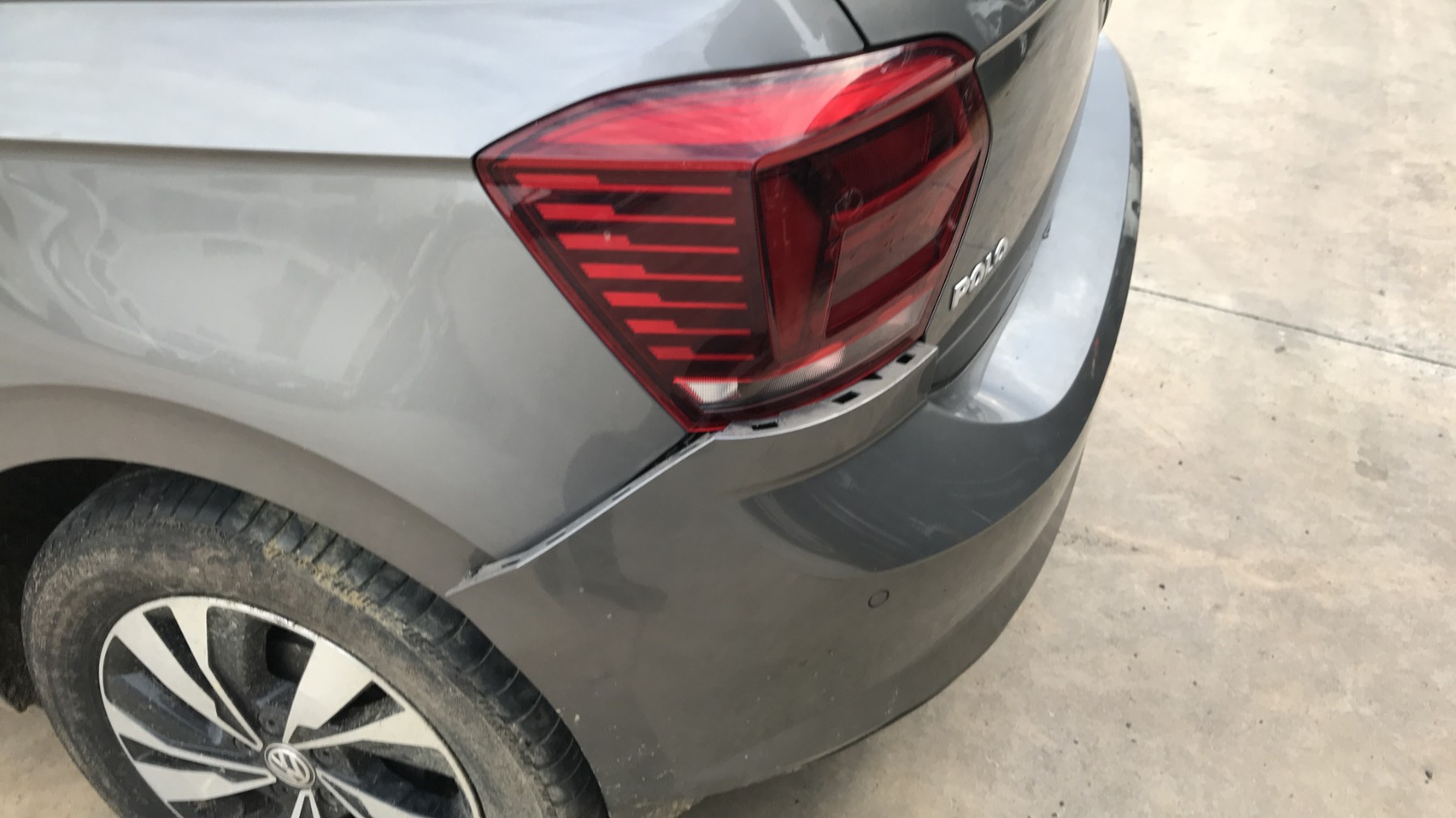 Image VOLKSWAGEN POLO 6