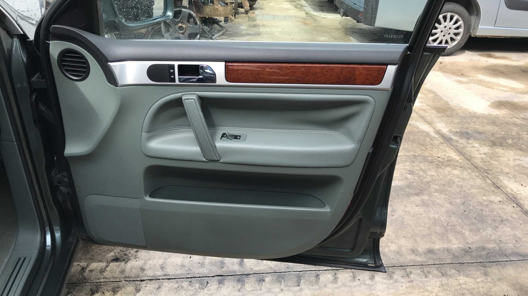 Image VOLKSWAGEN TOUAREG 1