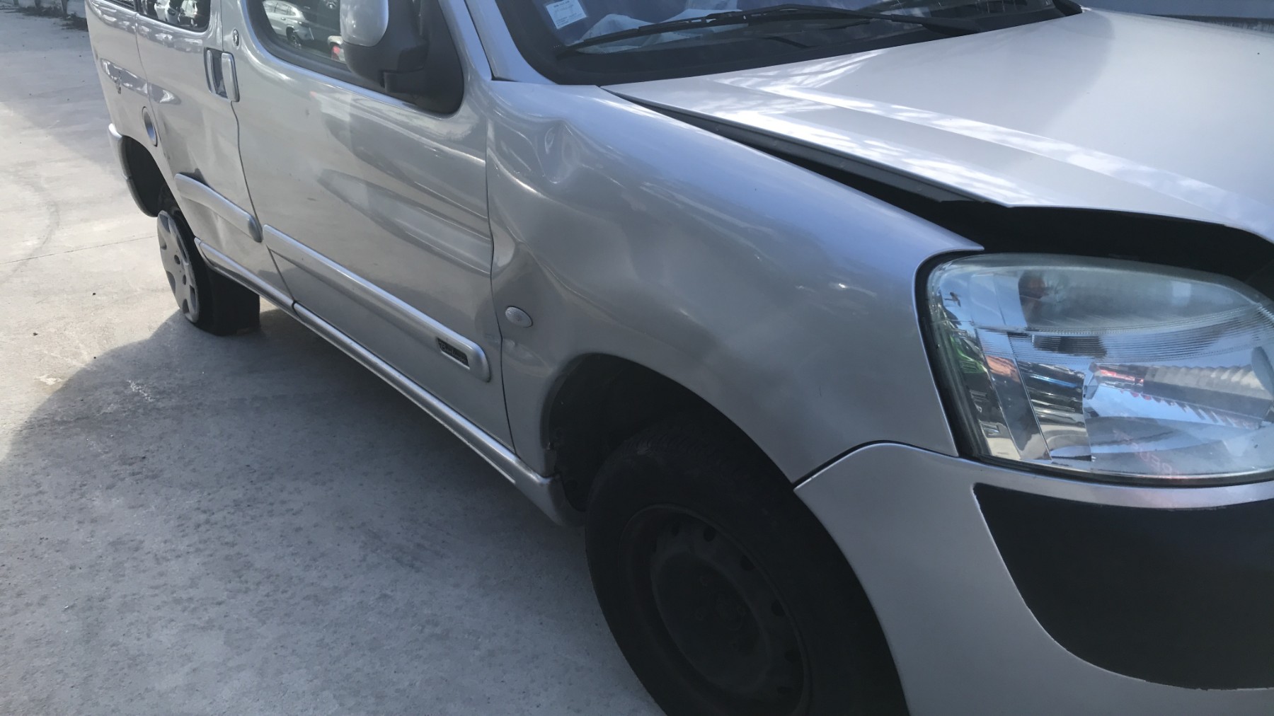 Image CITROEN BERLINGO 1