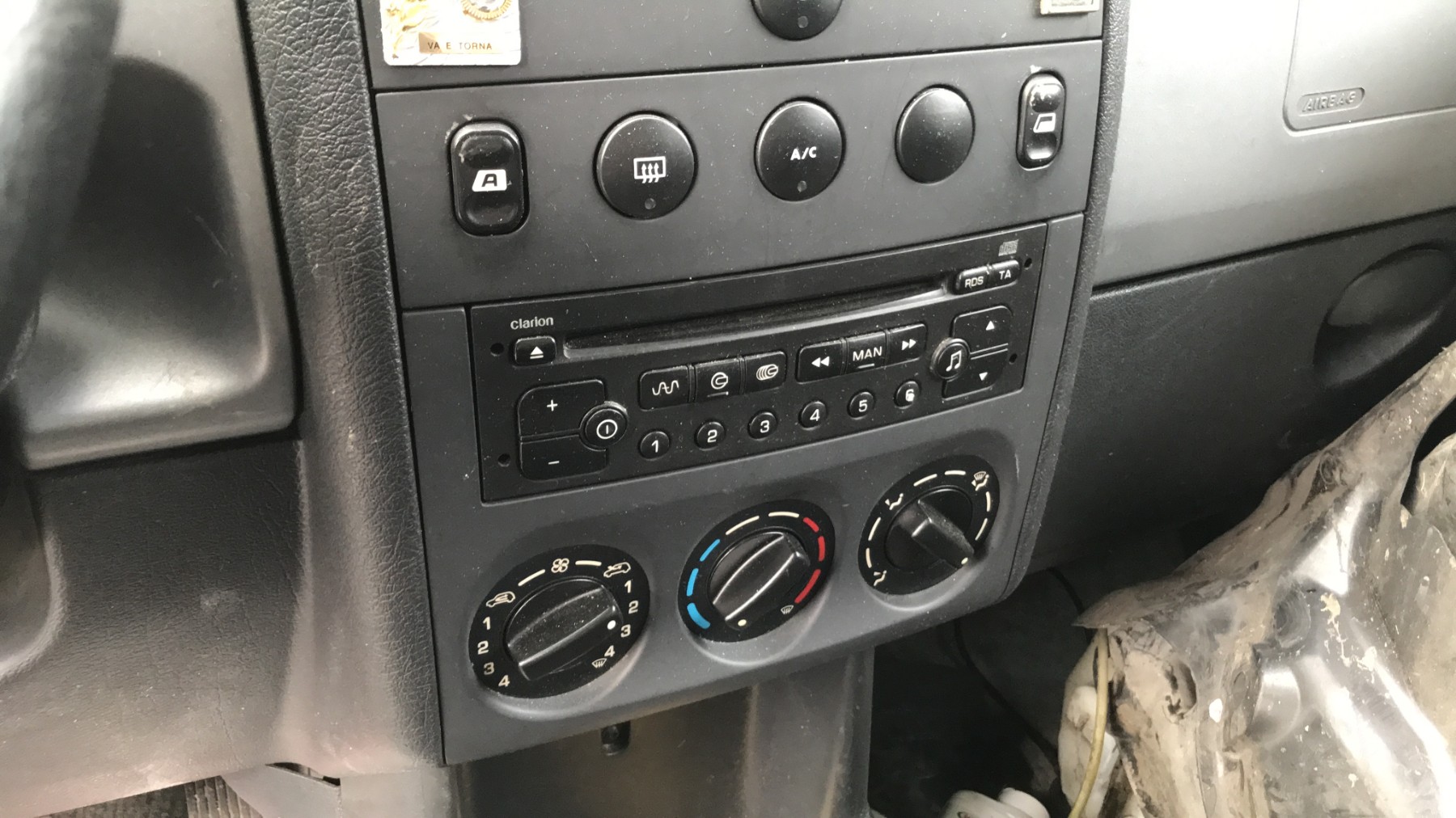 Image CITROEN BERLINGO 1
