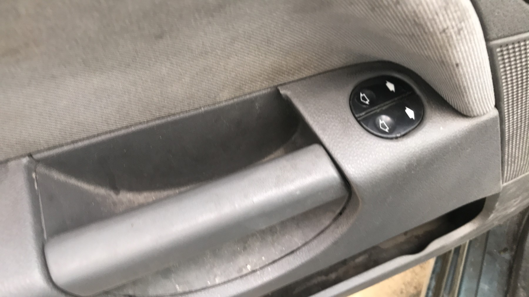 Image FORD FIESTA 5