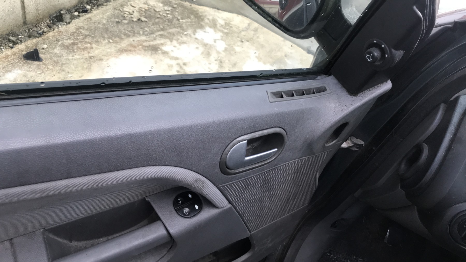 Image FORD FIESTA 5