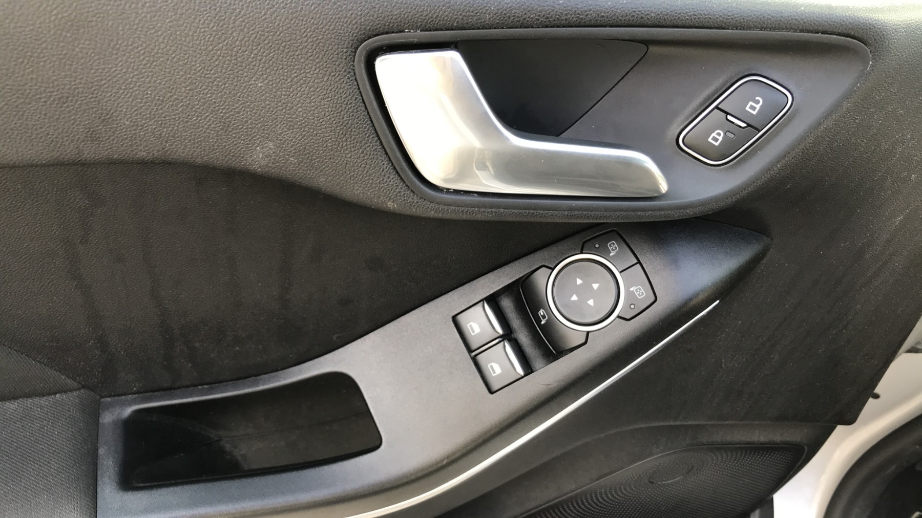 Image FORD FIESTA 7